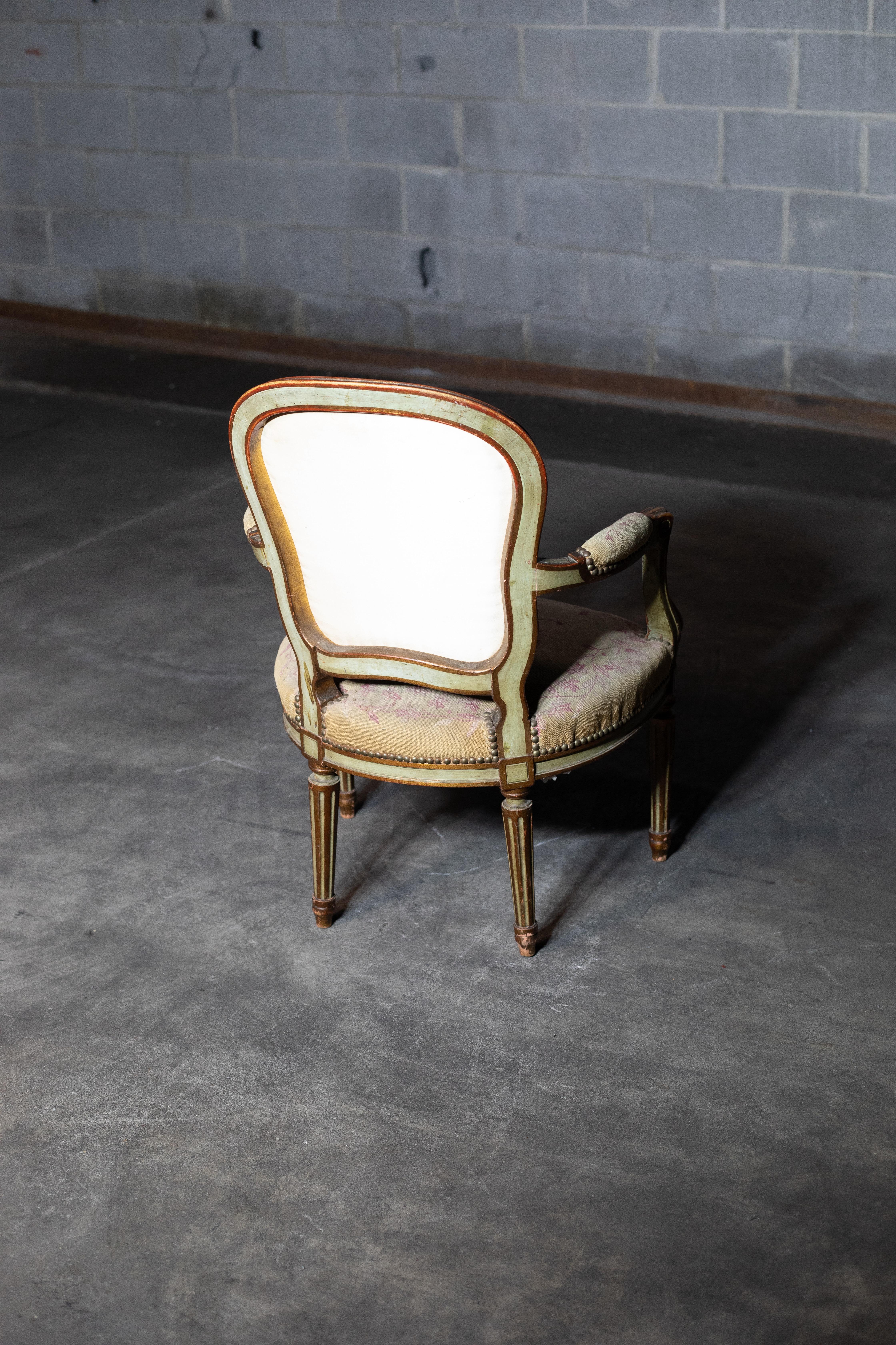 Tissu Chaises Fauteuil de style Louis XVI (ensemble de 2) en vente