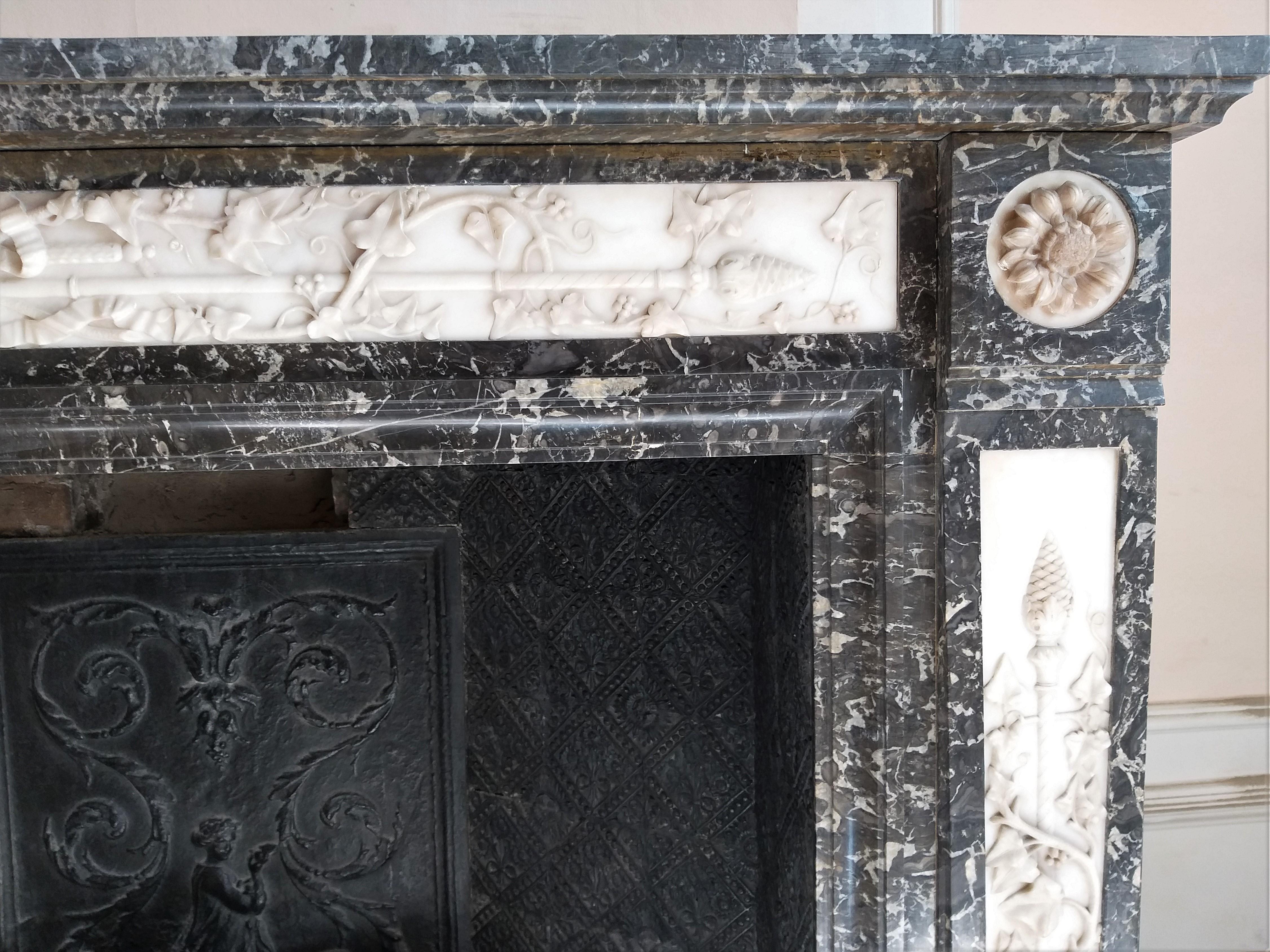 Louis XVI Style Fireplace, Dated 1881 In Good Condition For Sale In Gembloux, BE