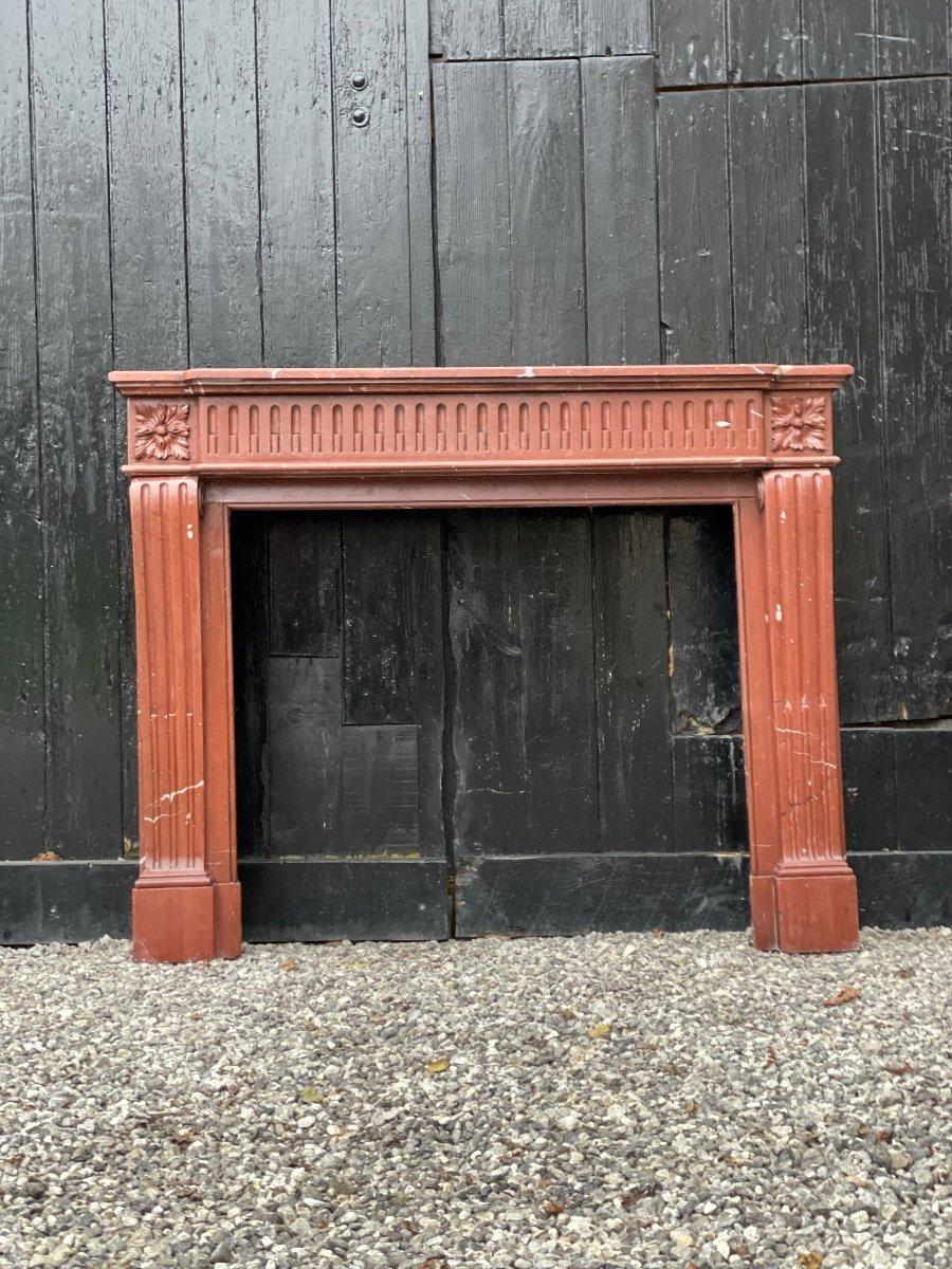 Louis XVI Style Fireplace in Antique Red Marble, France, circa 1880 In Excellent Condition For Sale In Honnelles, WHT