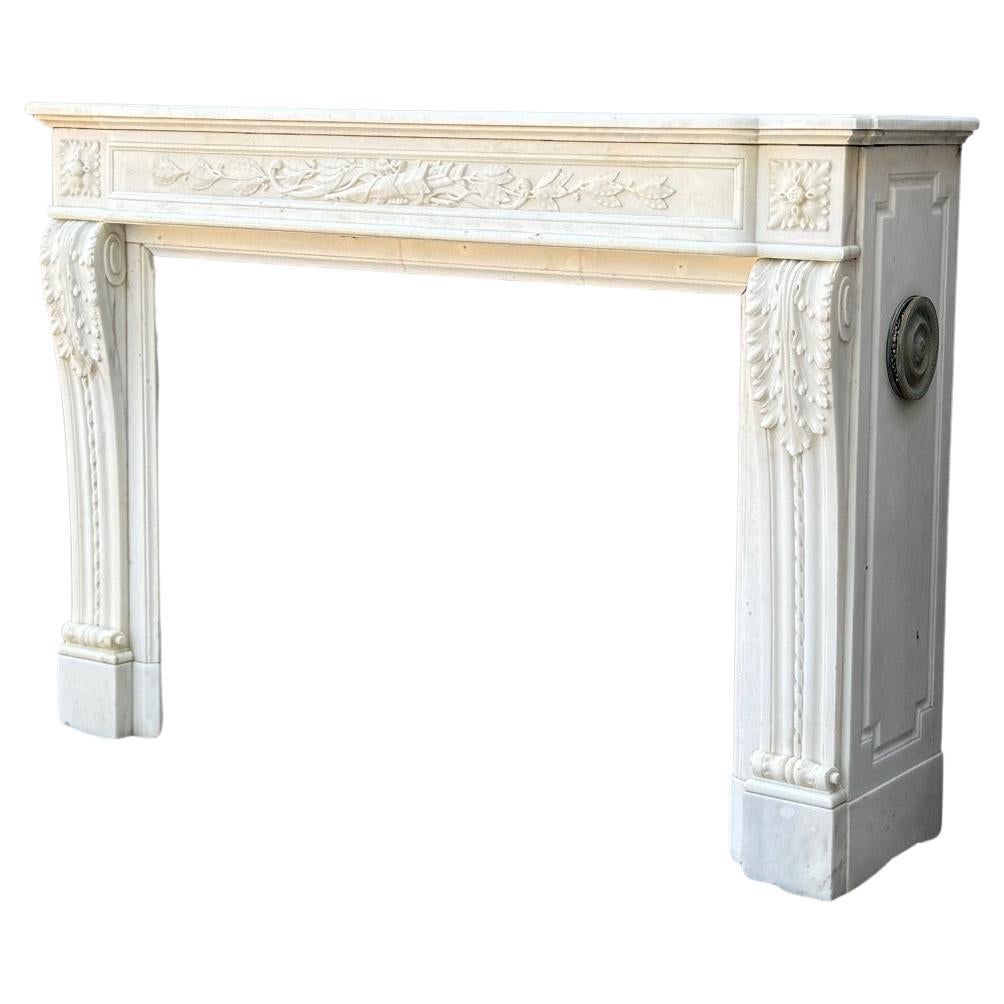 Louis XVI-style fireplace in Carrara marble, circa 1880