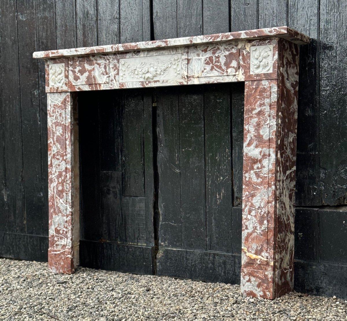 Louis XVI Style Fireplace In Royal Red And White Carrara Marble Circa 1900 For Sale 4