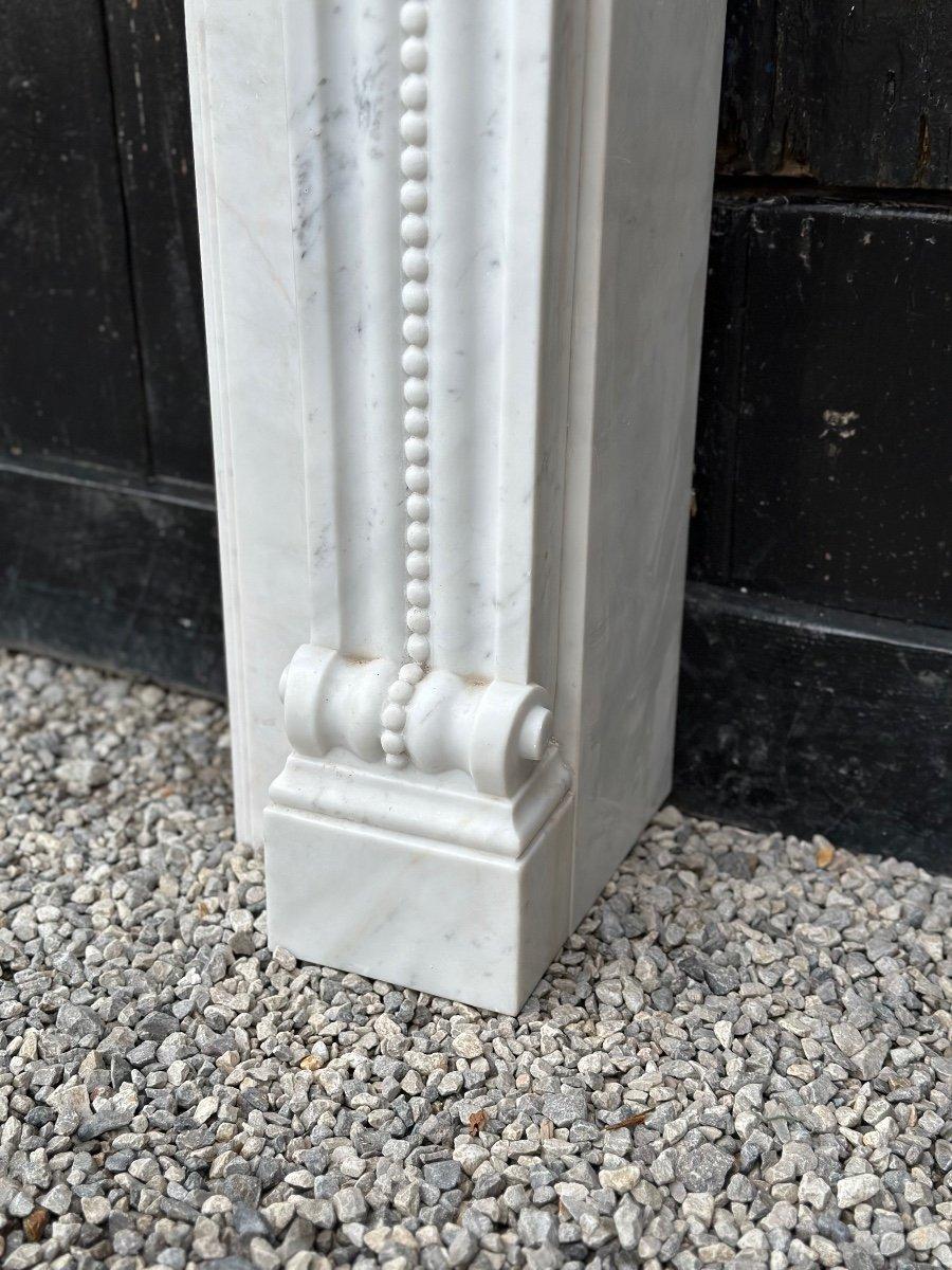 20th Century Louis XVI Style Fireplace In White Carrara Marble, Circa 1980 For Sale