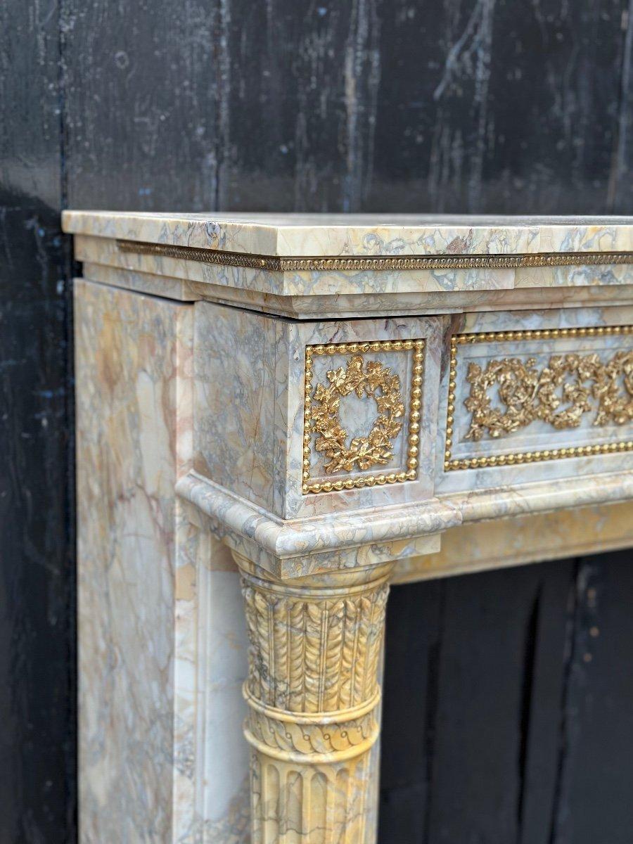Louis XVI Style Fireplace in Yellow Siena Marble and Gilt Bronzes For Sale 4