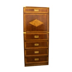 Secrétaire abattant de style Louis XVI à cinq tiroirs France, 19e siècle.