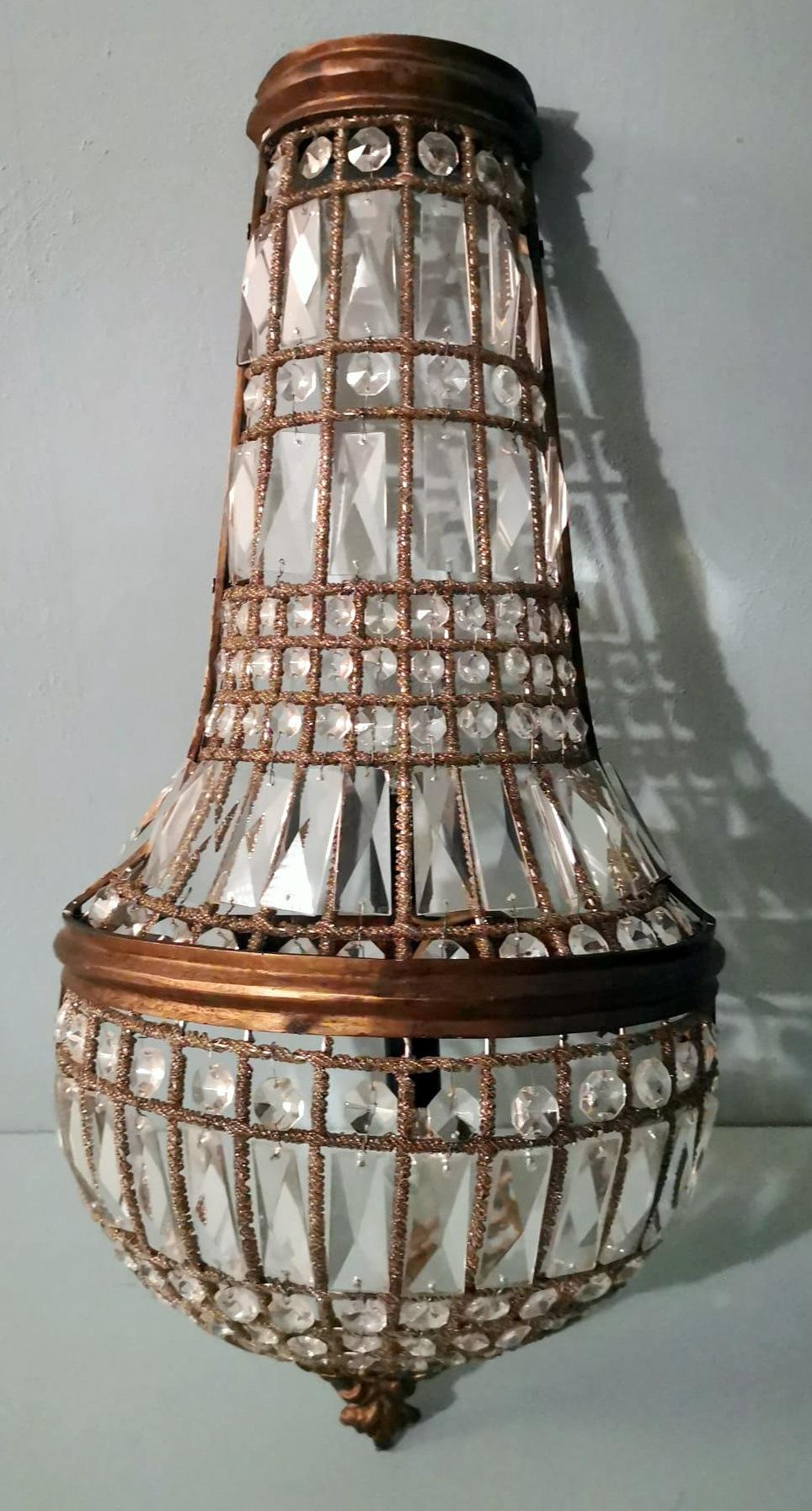 Louis XVI Style French Balloon Wall Sconce In Good Condition For Sale In Prato, Tuscany