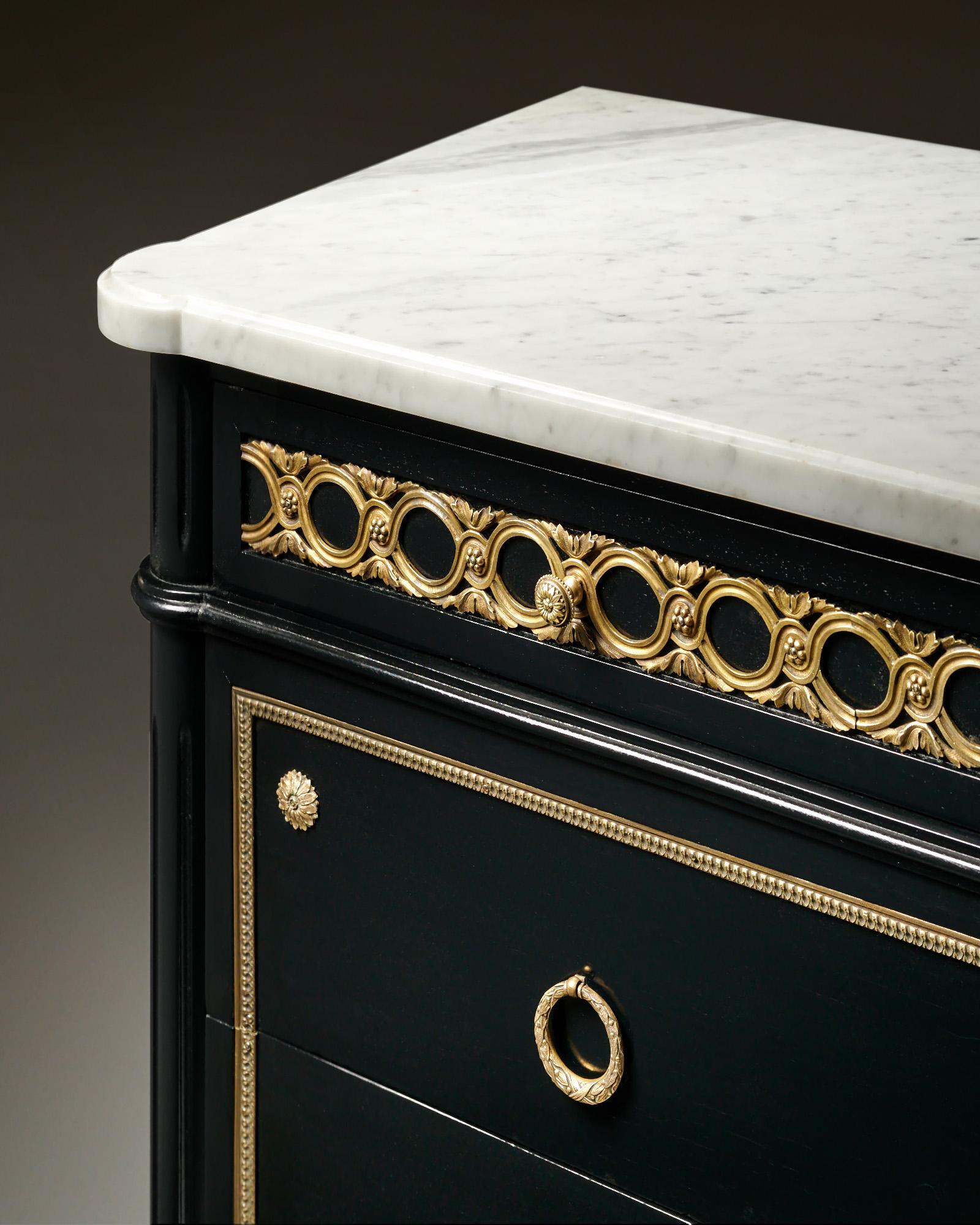 Louis XVI Style French Chest For Sale 4