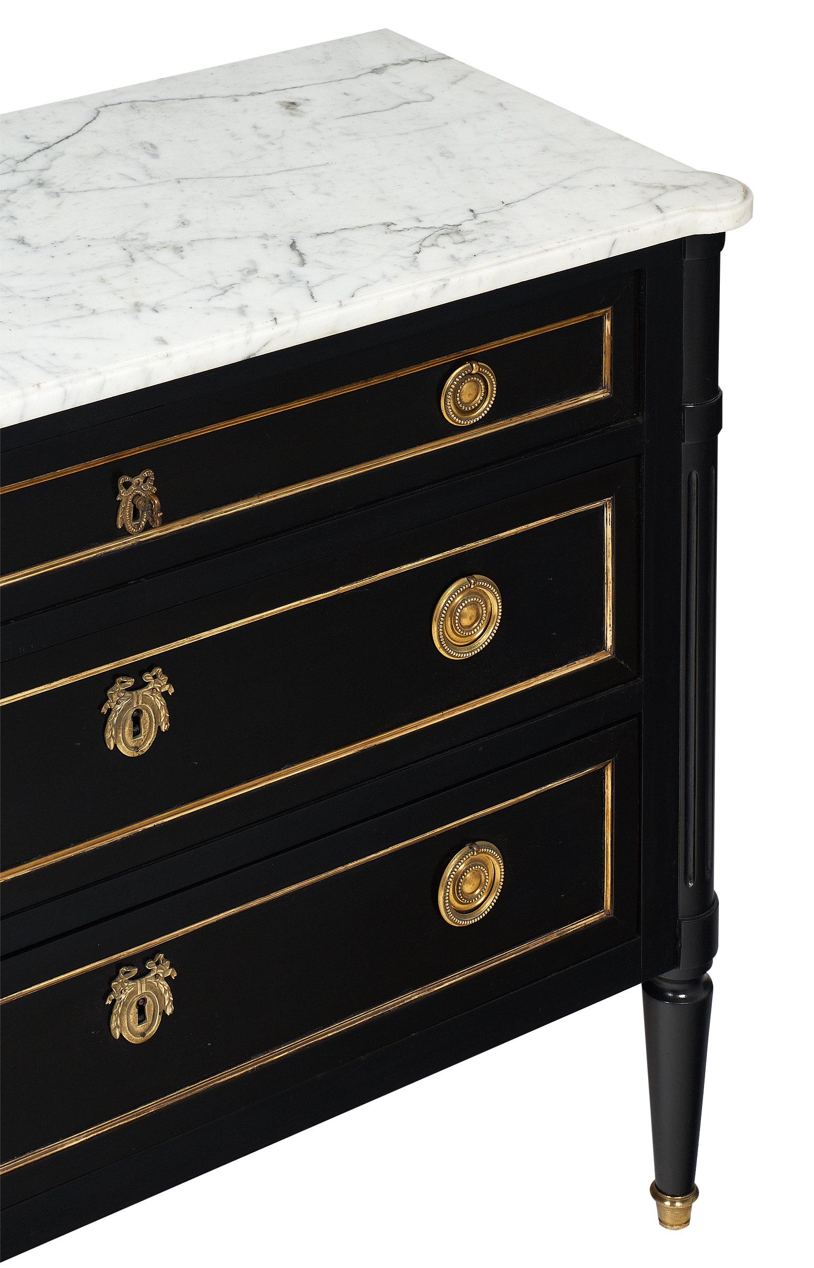 Early 20th Century Louis XVI Style French Chest