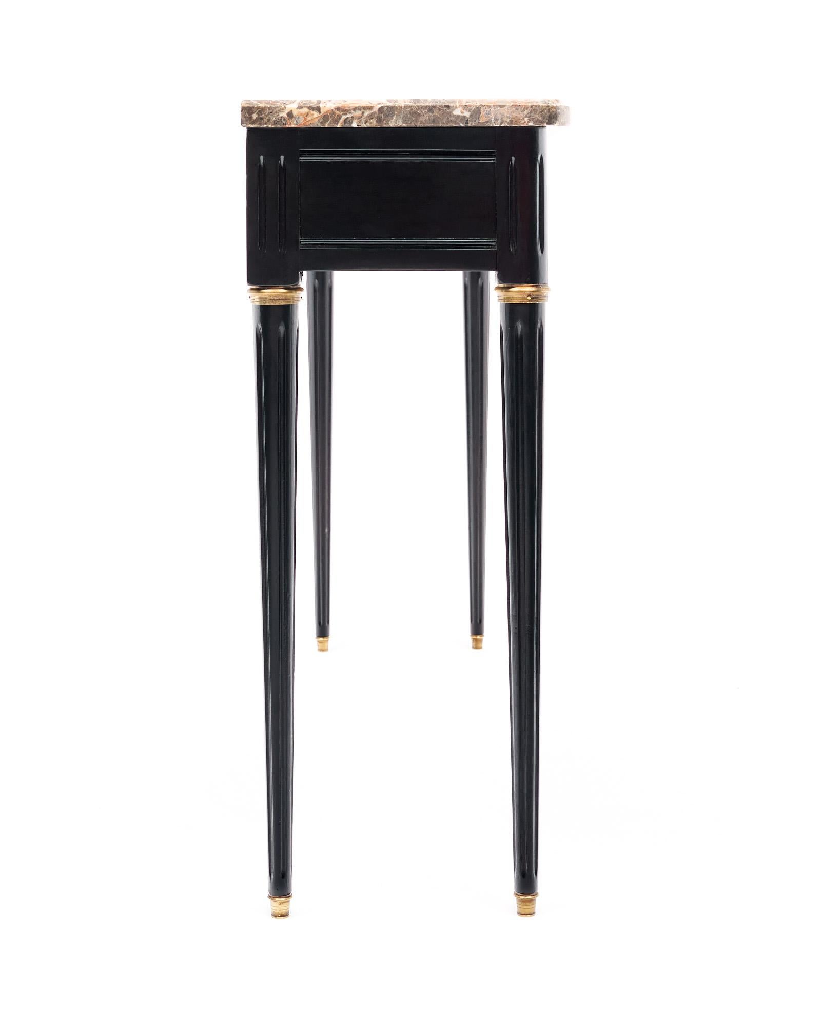 Laiton Table console française de style Louis XVI en vente