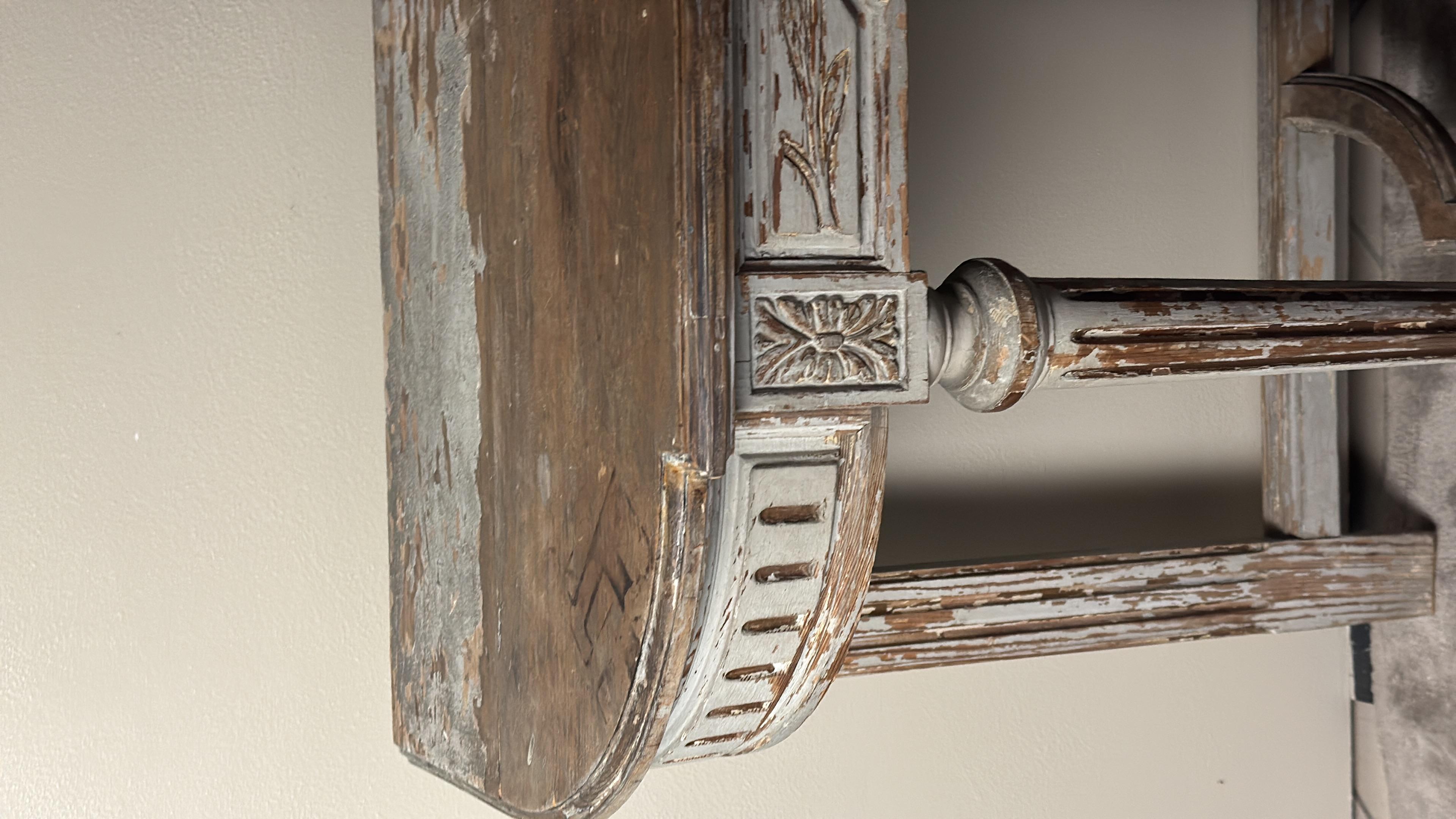 Louis XVI-Style French Console Table In White Lacquer For Sale 13
