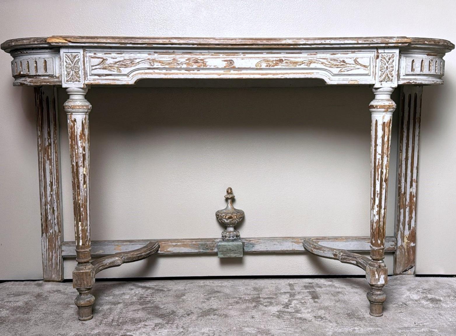Hand-Carved Louis XVI-Style French Console Table In White Lacquer For Sale