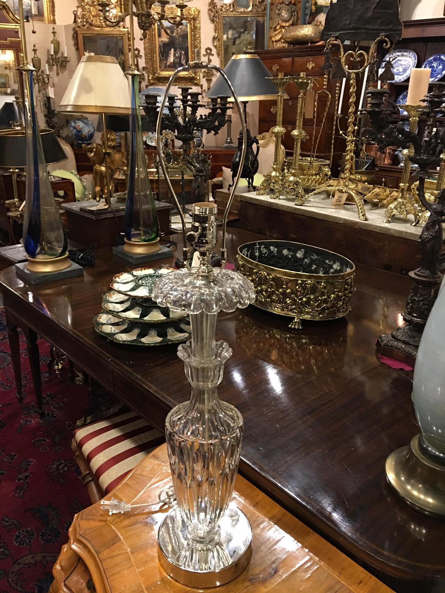 Louis XVI Style French Cut-Glass Table Lamp on a Silver Base, Late 19th Century In Good Condition For Sale In Savannah, GA