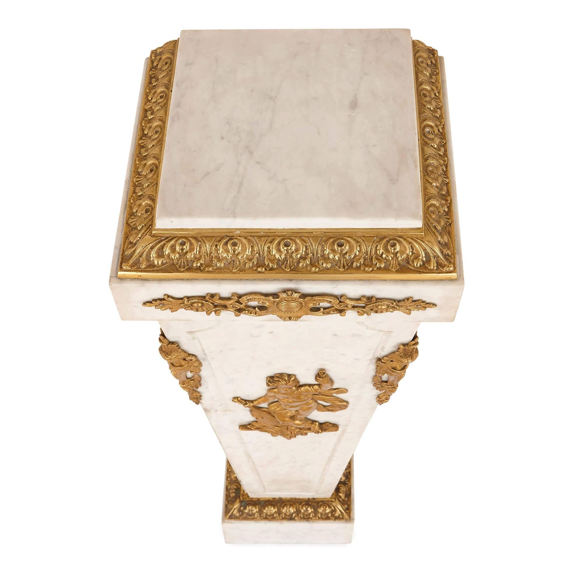Louis XVI Style French Gilt Bronze and Marble Pedestal In Excellent Condition For Sale In London, GB