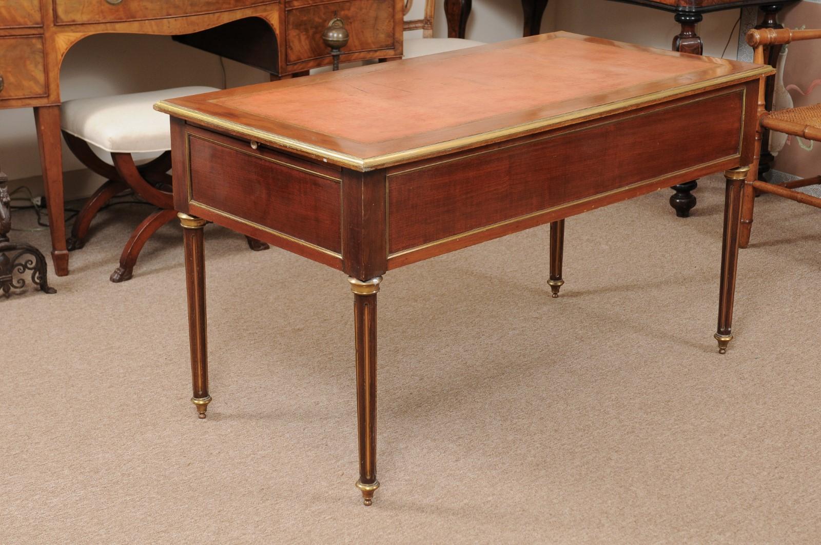 Louis XVI Style French Mahogany Brass Inlaid Bureau Plat, Late 19th Century 5