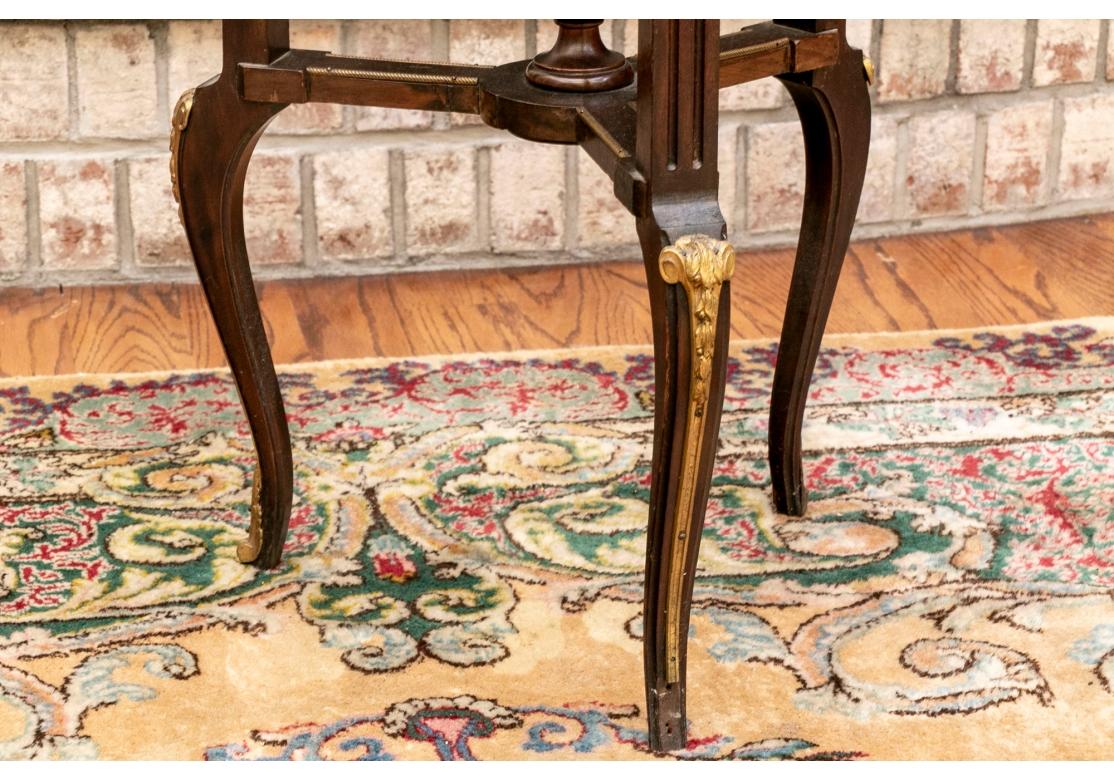 Table à bouillotte de style Louis XVI en acajou de France, à restaurer, en forme de Gueridon en vente 5