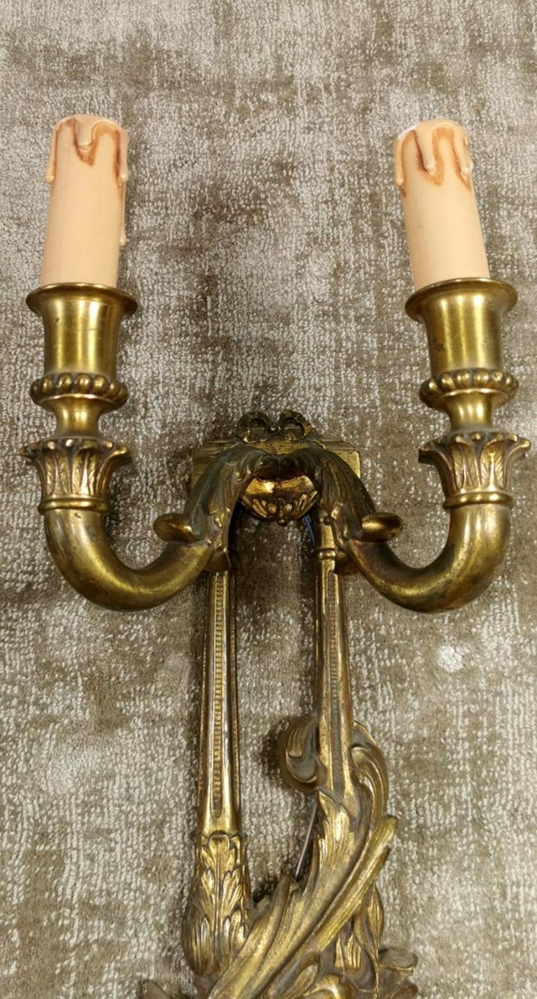 Louis XVI Style French Pair of Appliques in Gilded Bronze 1