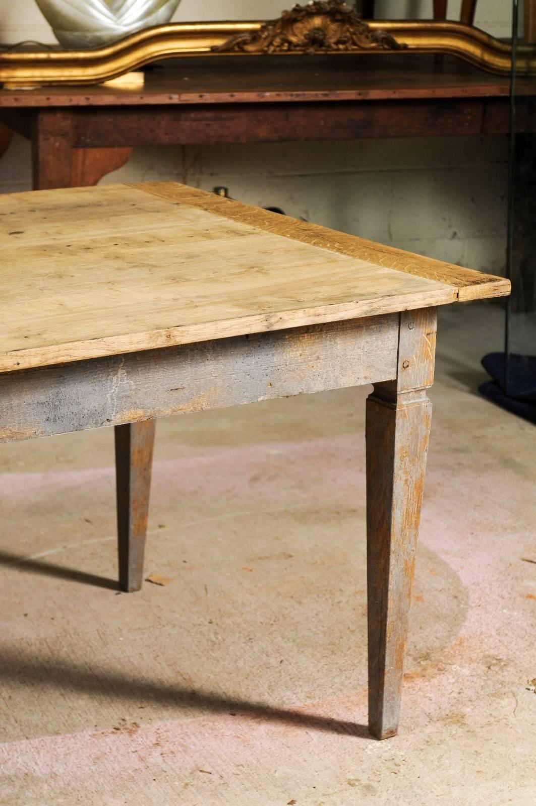 Louis XVI Style French Stripped Oak Dining Table with Tapered Legs, circa 1890 3