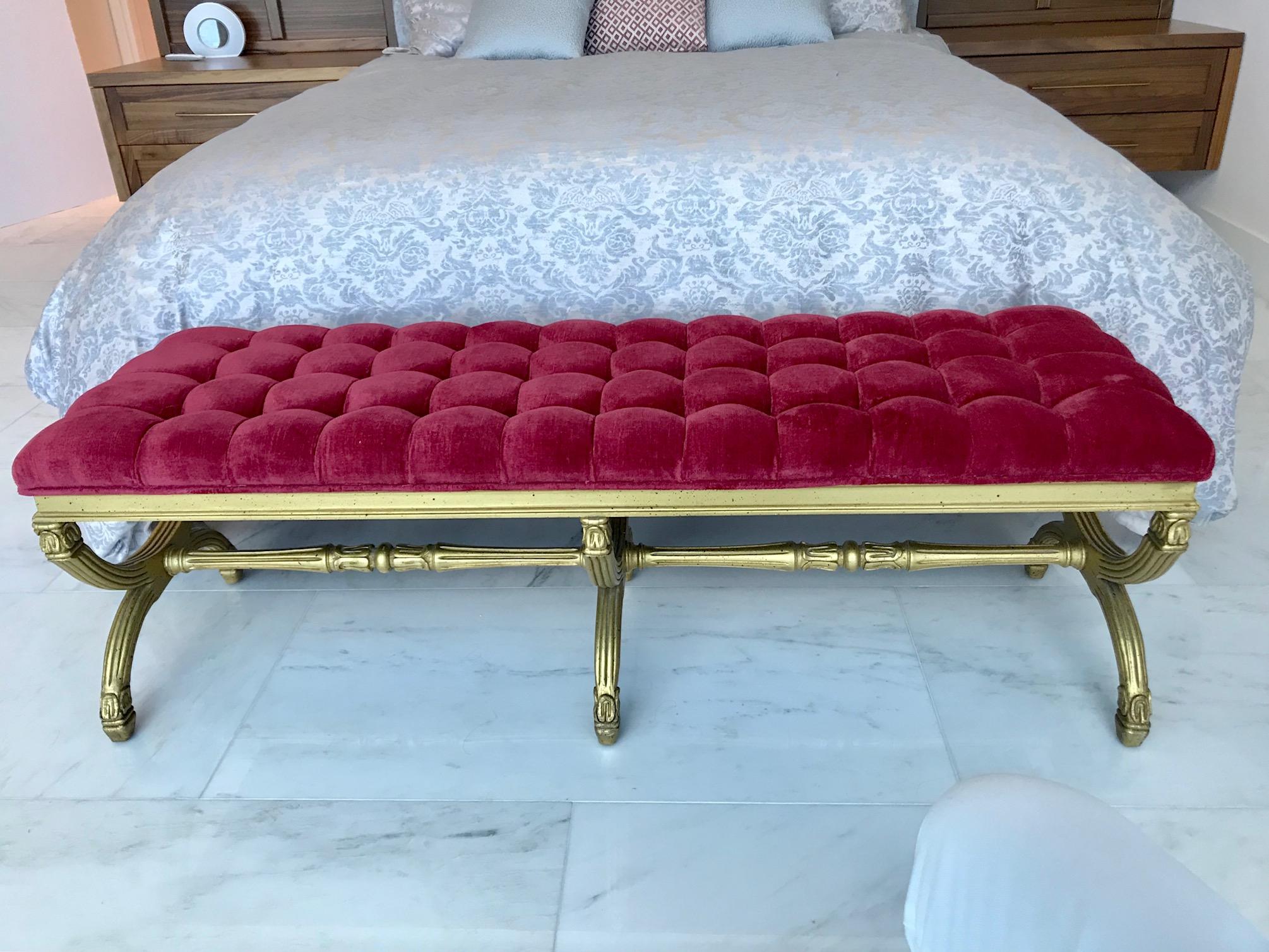 Louis XVI Style Gilded Bench with Tufted Seat Design, Italy 1