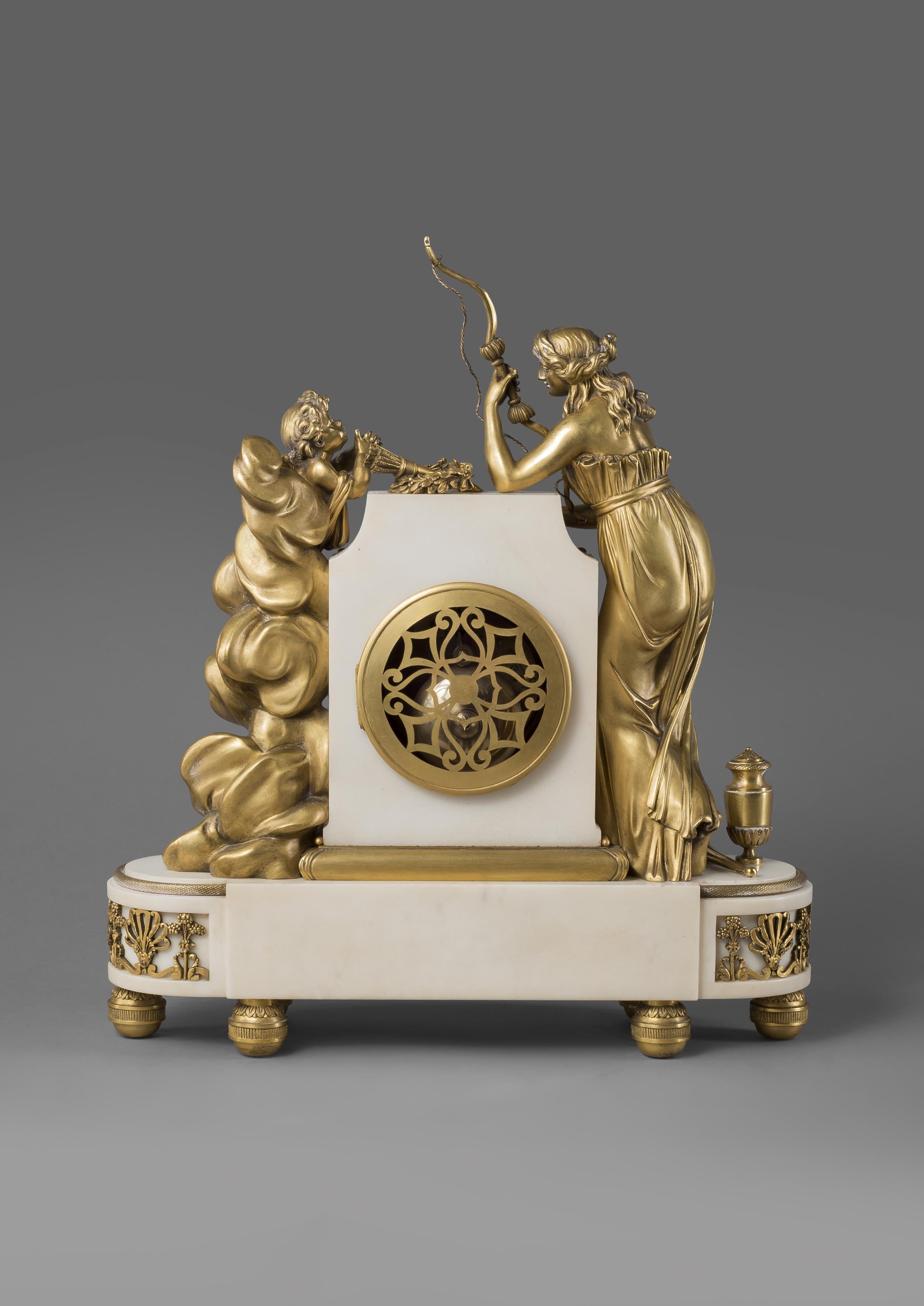 Uhr aus vergoldeter Bronze und weißem Marmor im Louis-XVI-Stil von Franois Linke, um 1890 (Louis XVI.) im Angebot