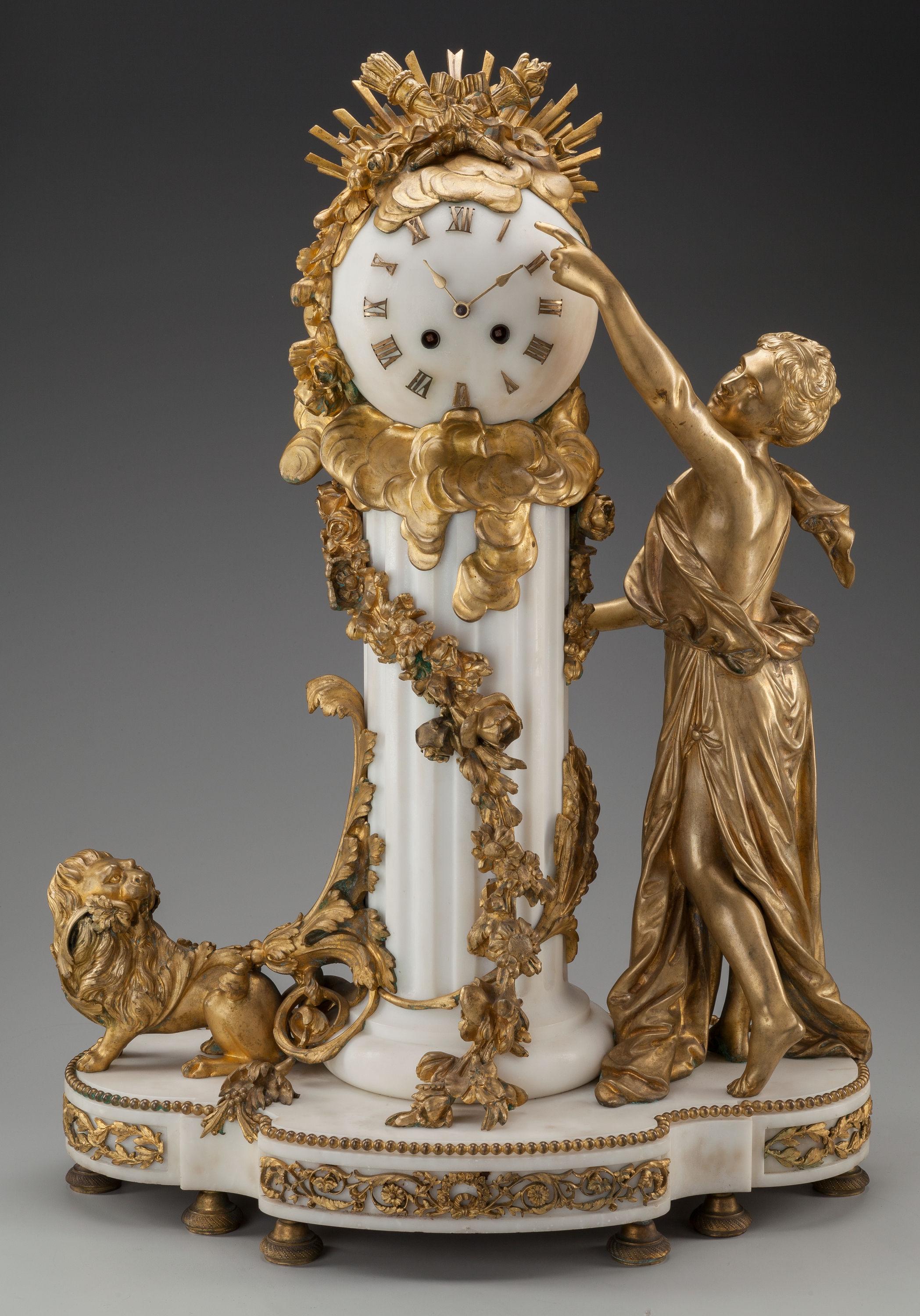 Figurale Kaminuhr aus vergoldeter Bronze und weißem Marmor im Louis-XVI.-Stil (Französisch) im Angebot