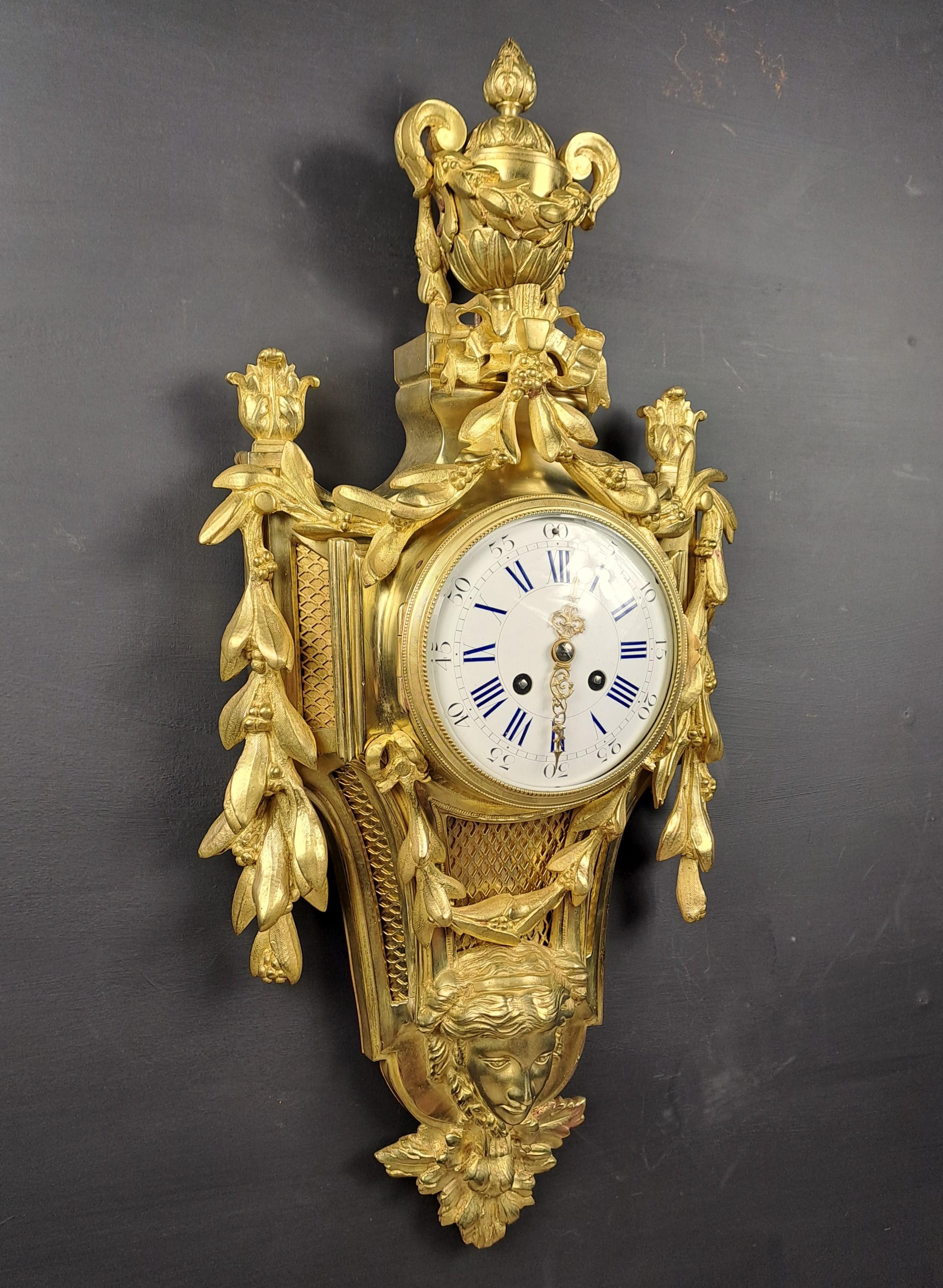 Louis XVI Stil vergoldete Bronze Cartel (Französisch) im Angebot