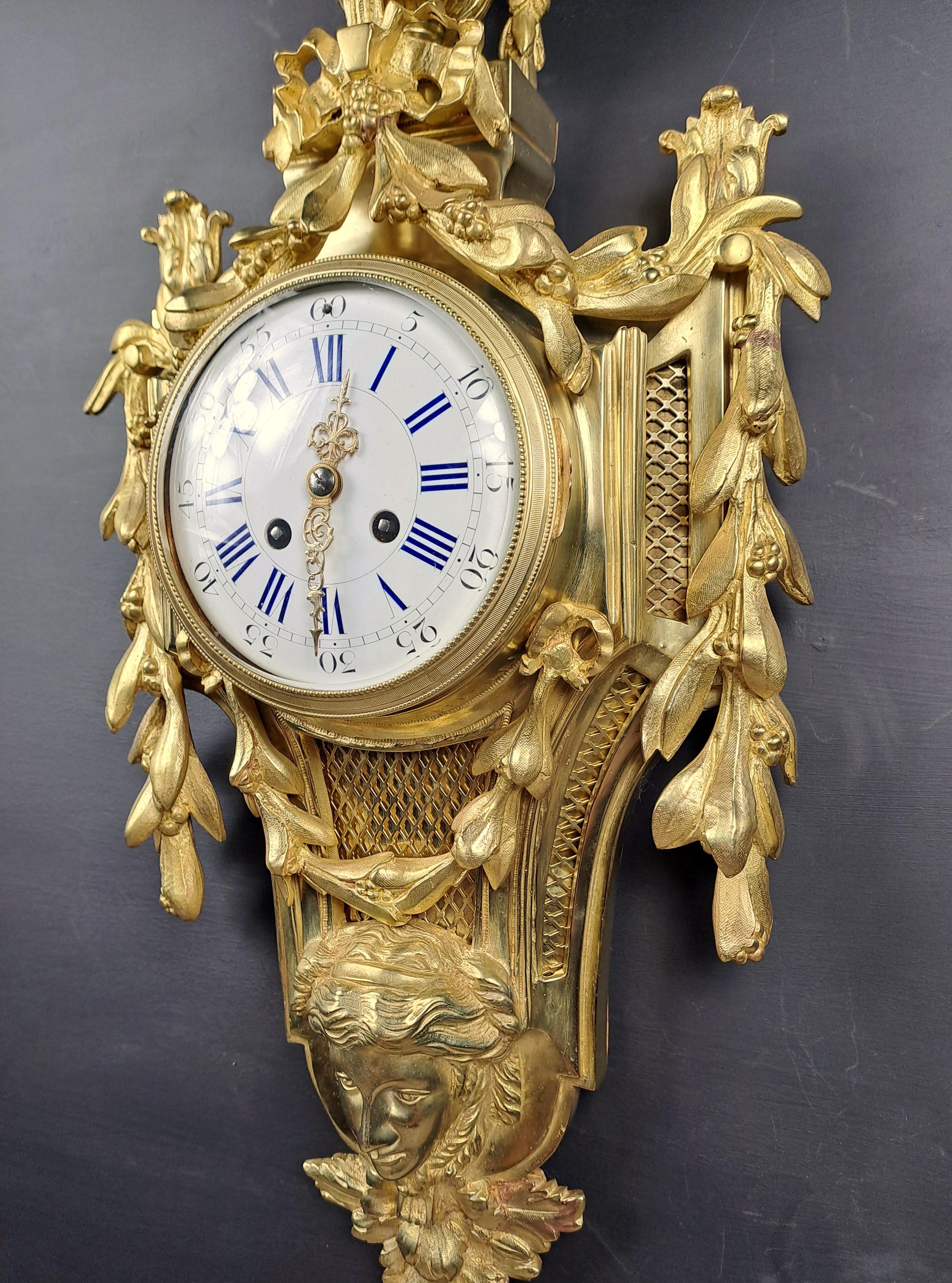 Louis XVI Stil vergoldete Bronze Cartel (19. Jahrhundert) im Angebot
