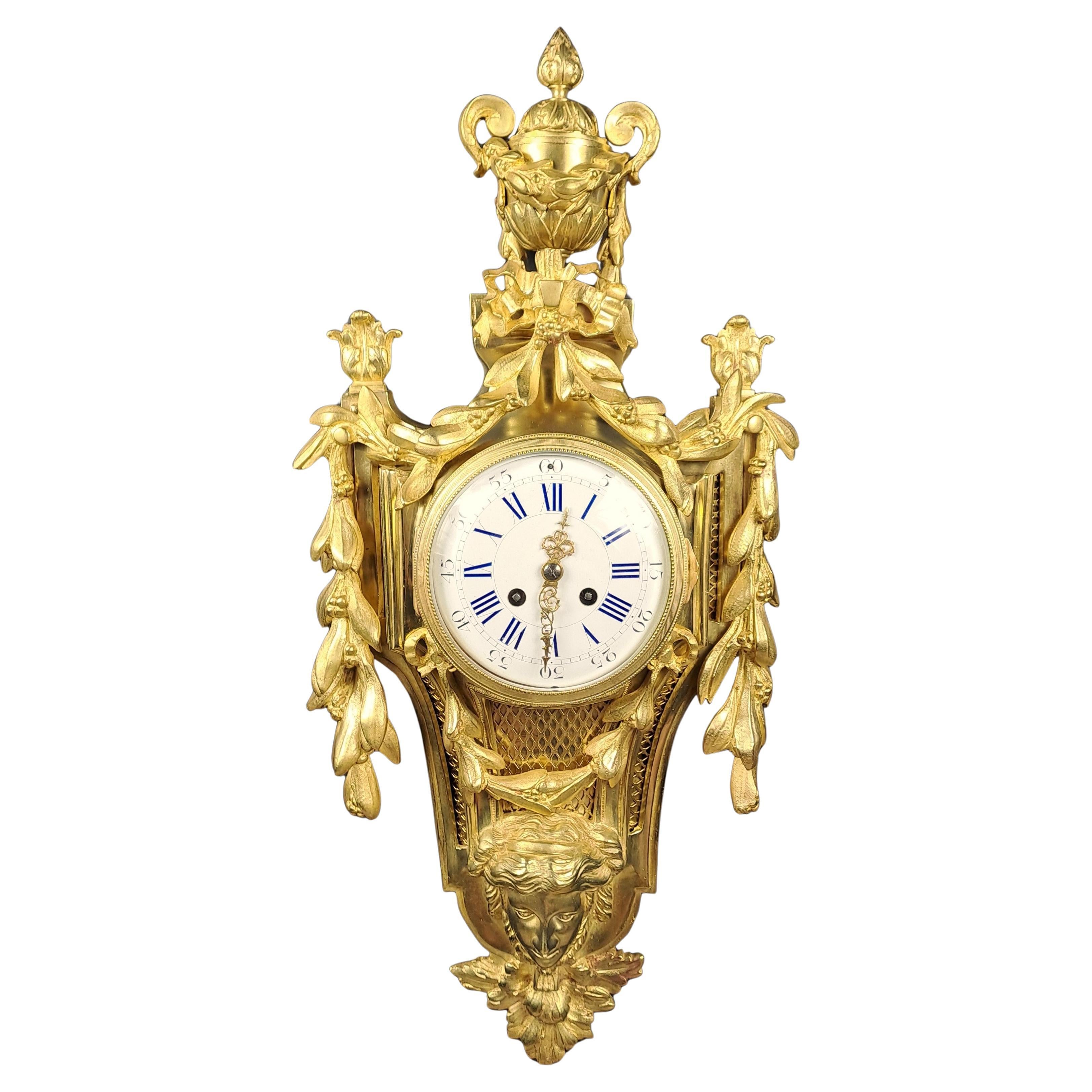 Louis XVI Stil vergoldete Bronze Cartel im Angebot