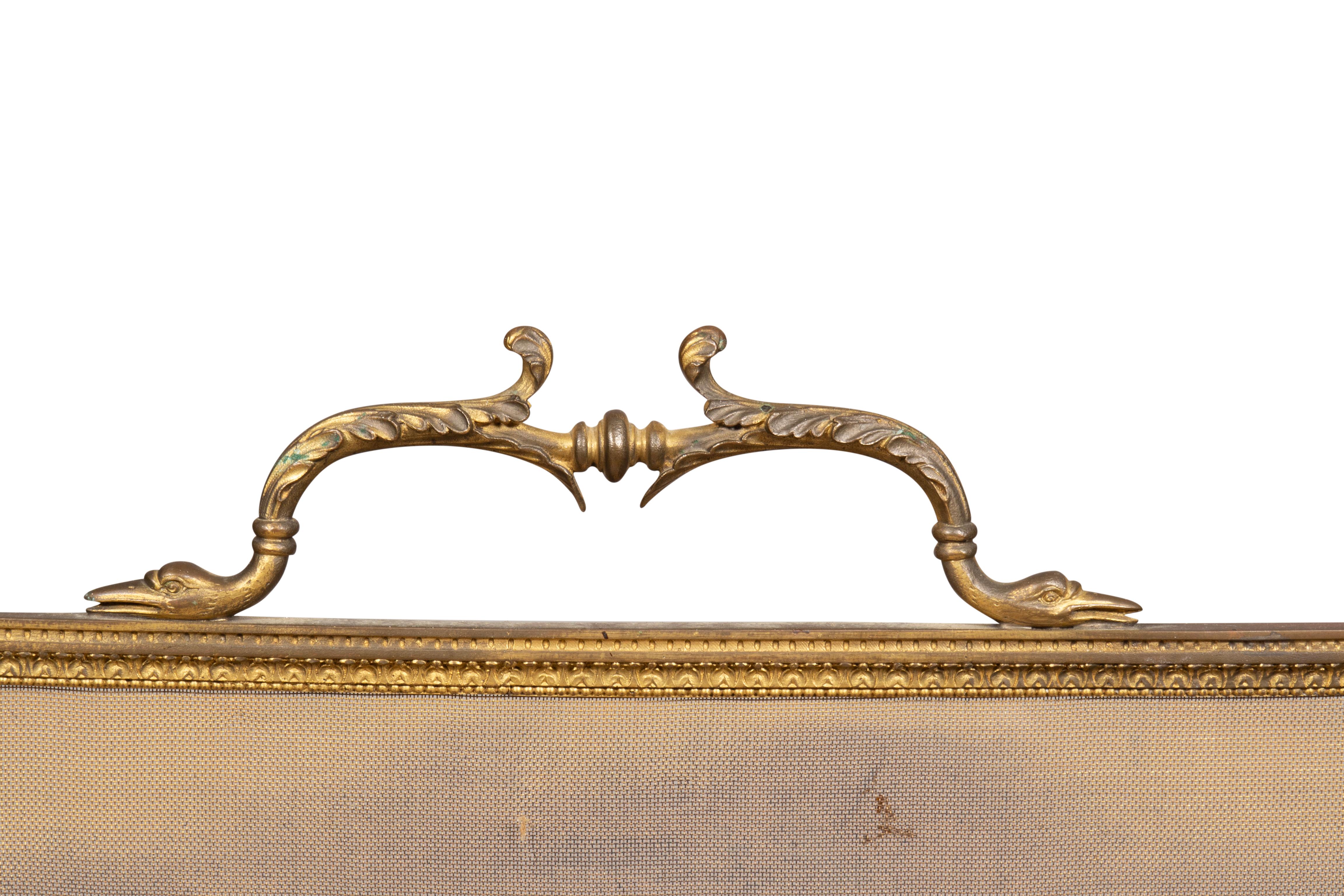 Louis XVI Stil Vergoldete Bronze Kaminschirm im Zustand „Gut“ im Angebot in Essex, MA