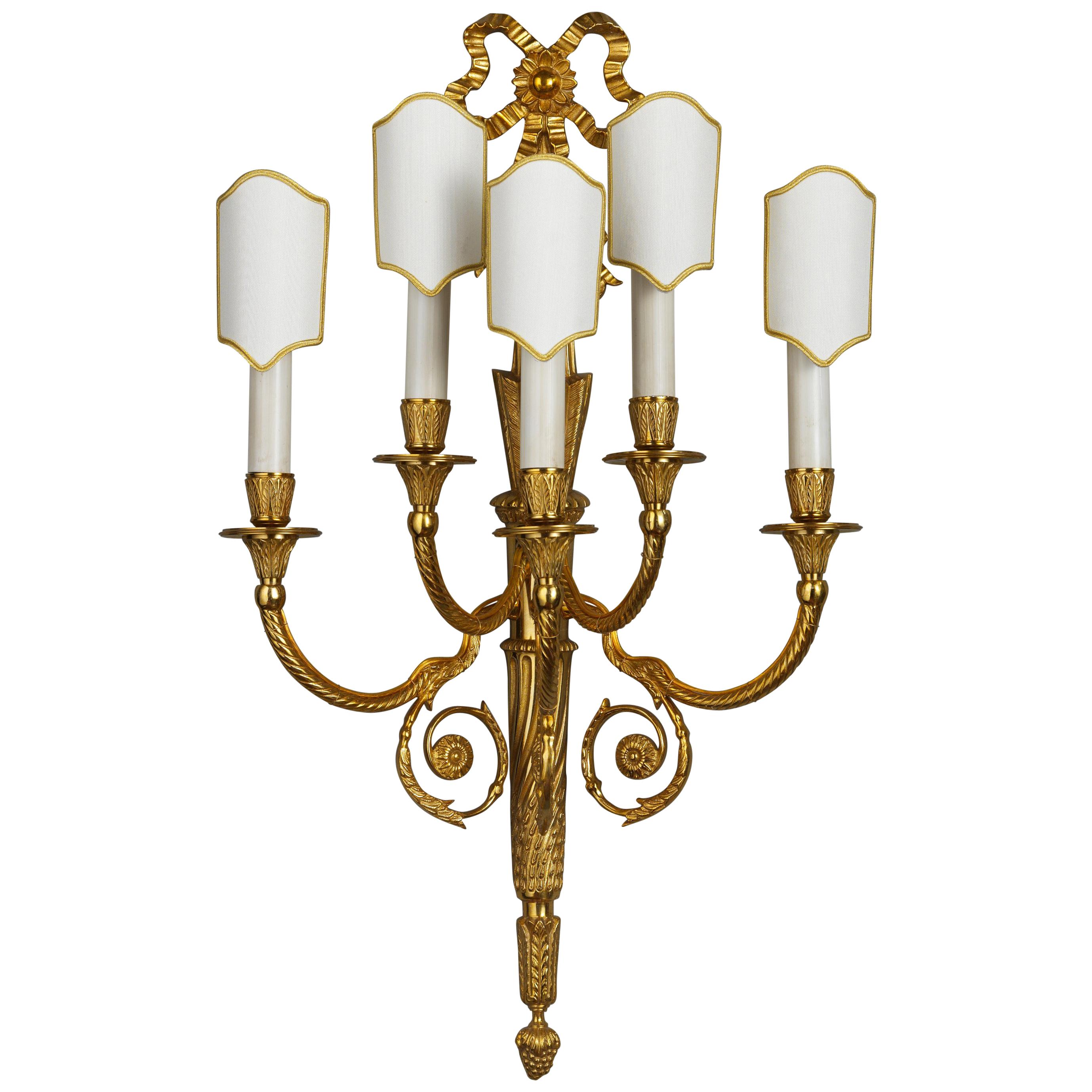 Fünfflammiger Wandleuchter aus vergoldeter Bronze im Louis-XVI.-Stil von Gherardo Degli Albizzi