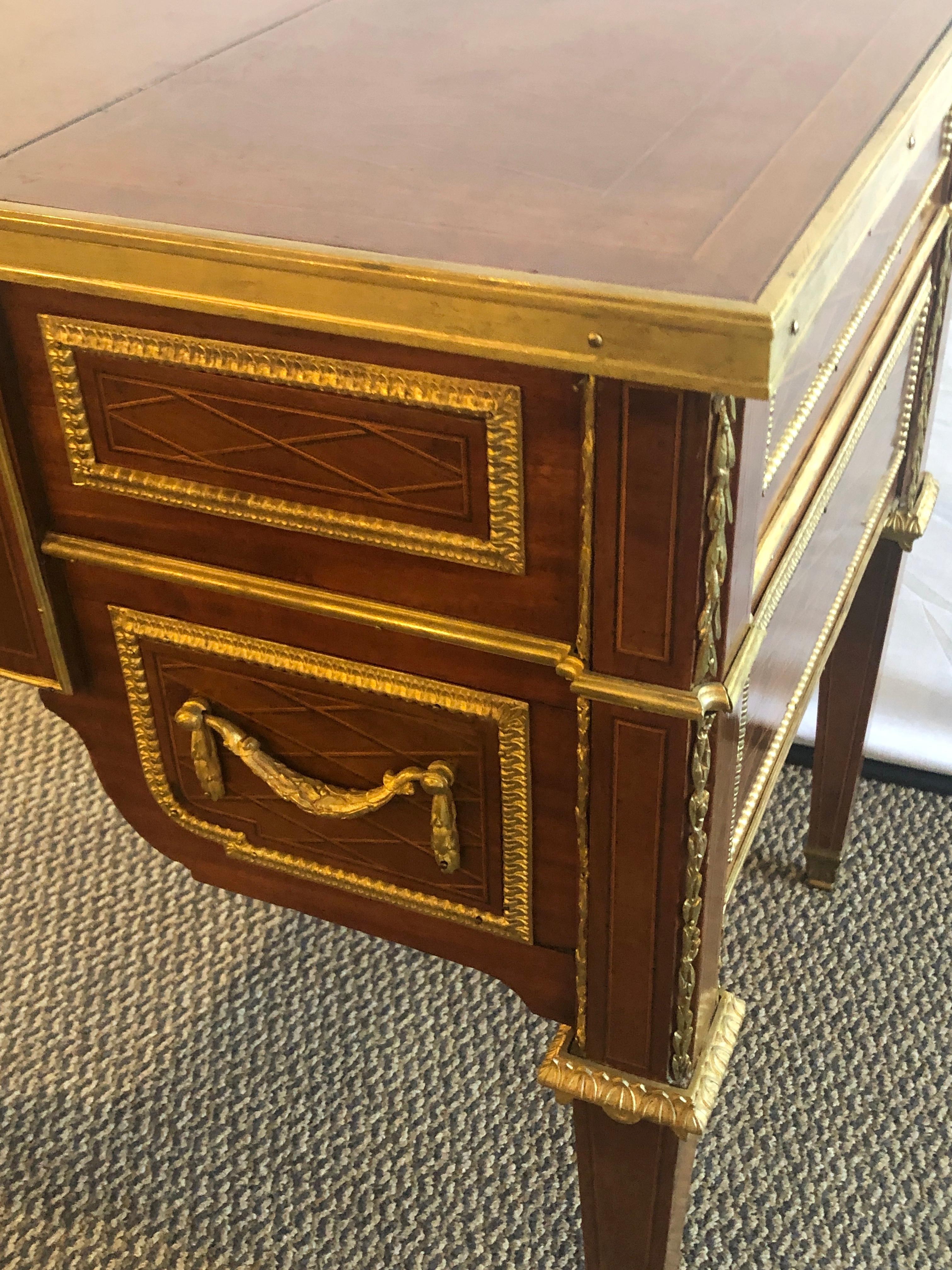 Französisches Design, Louis XVI, Kleiner Schreibtisch, Eitelkeit, Braunes Parkett, Intarsien, 1900s 14