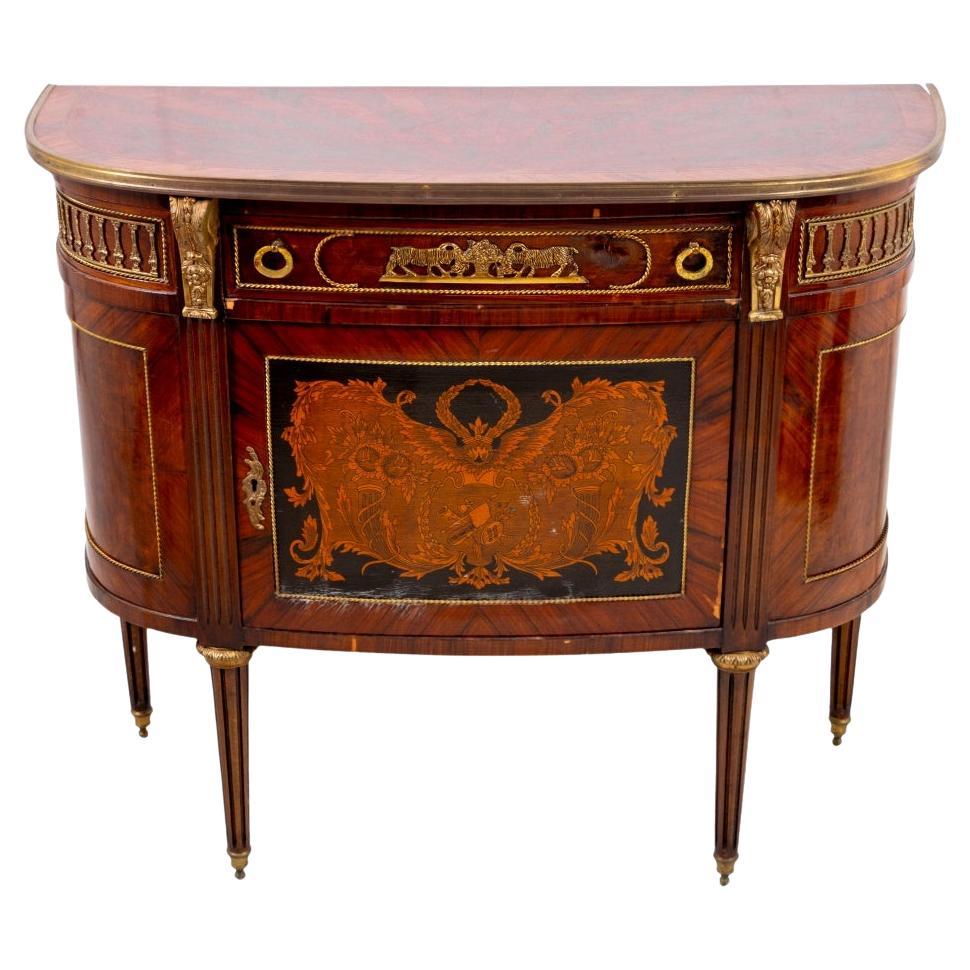 Commode in metallo dorato e legno di Re in stile Luigi XVI in vendita