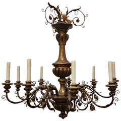 Lustre en bois doré de style Louis XVI