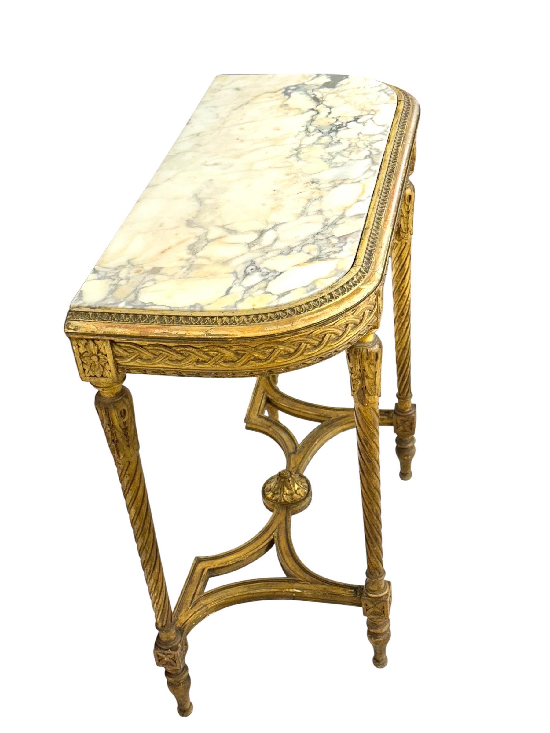 Konsole aus Giltwood im Louis-XVI-Stil mit Marmorplatte, 19. Jahrhundert (Französisch) im Angebot