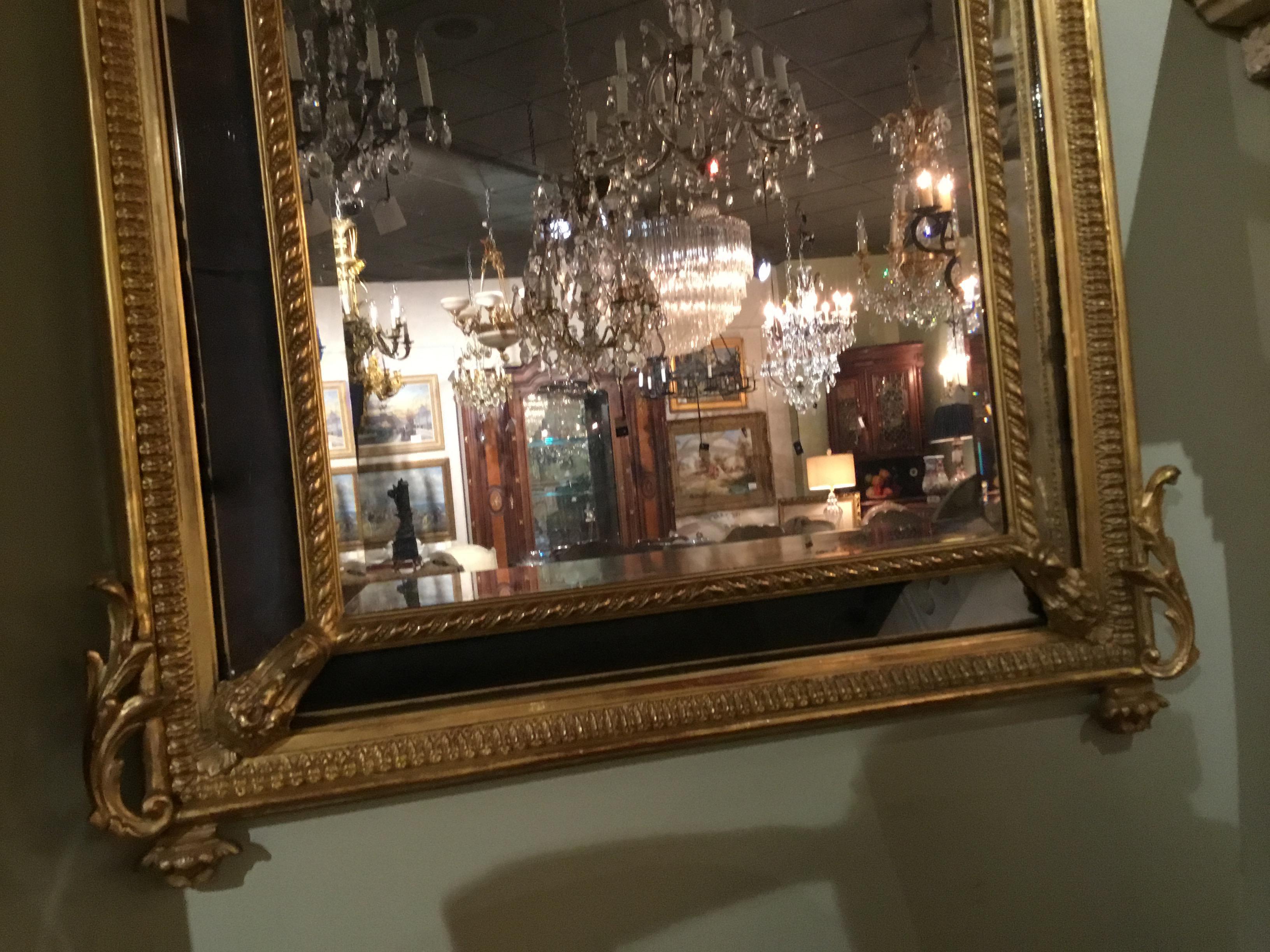 Miroir à coussin en bois doré de style Louis XVI, 19e siècle Bon état - En vente à Houston, TX