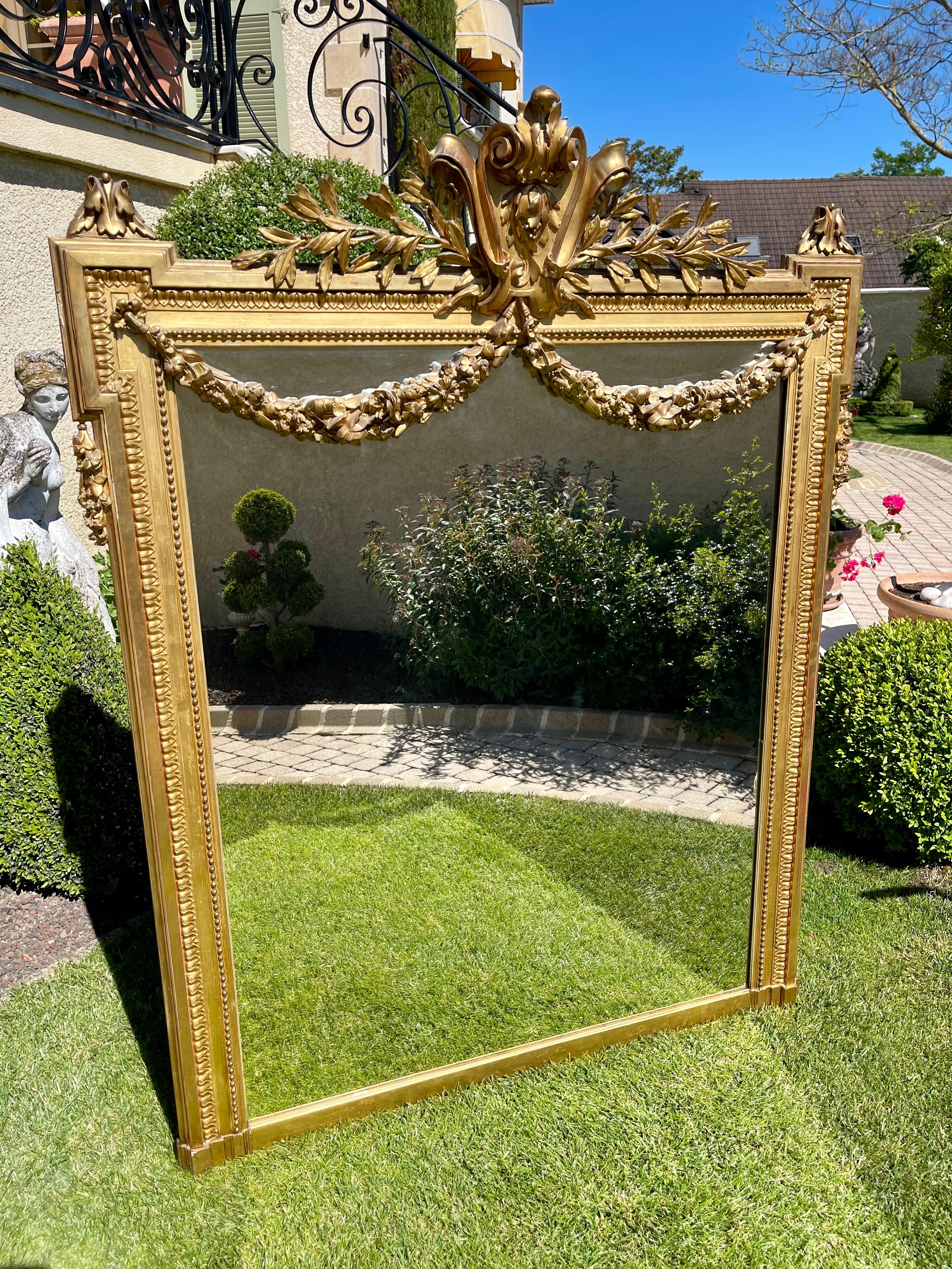 Louis XVI Style Golden Plaster Mirror, 19th Century For Sale 1