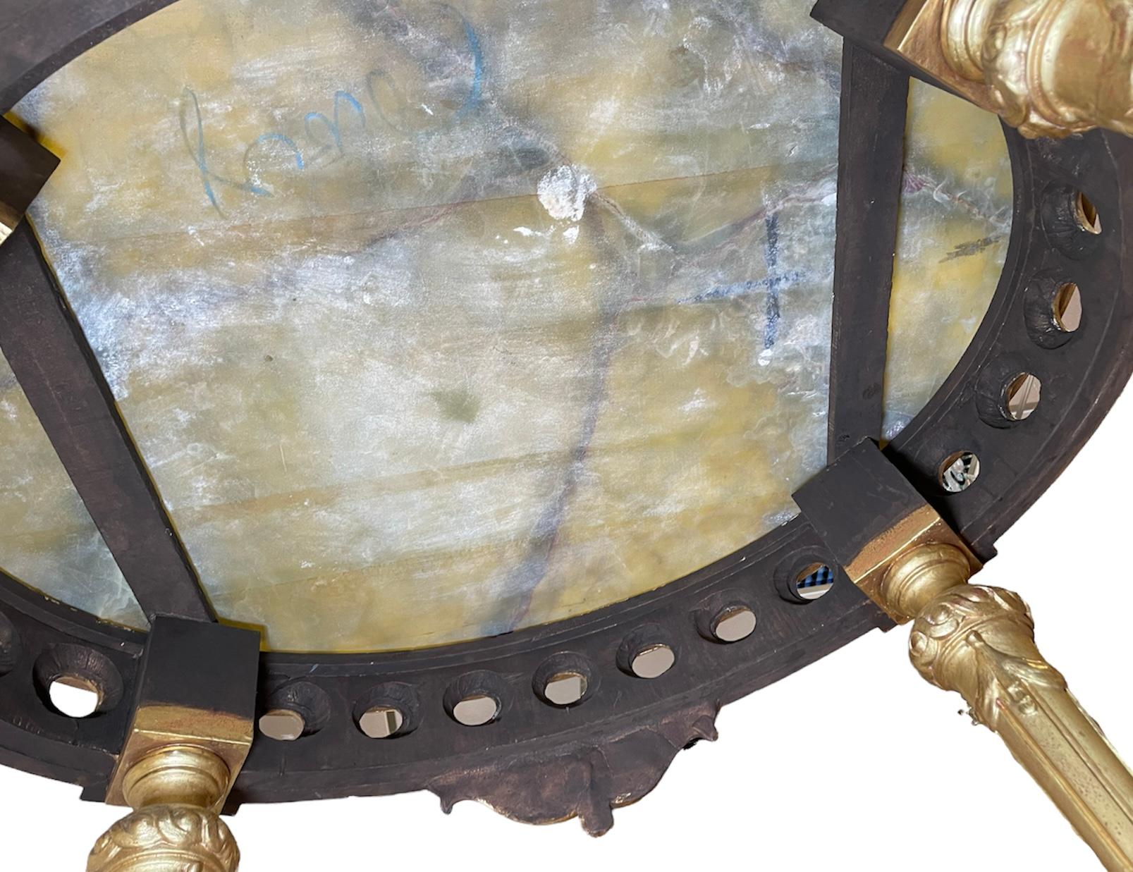 Mesa de centro de madera dorada con tapa de ónice verde estilo Luis XVI en venta 7