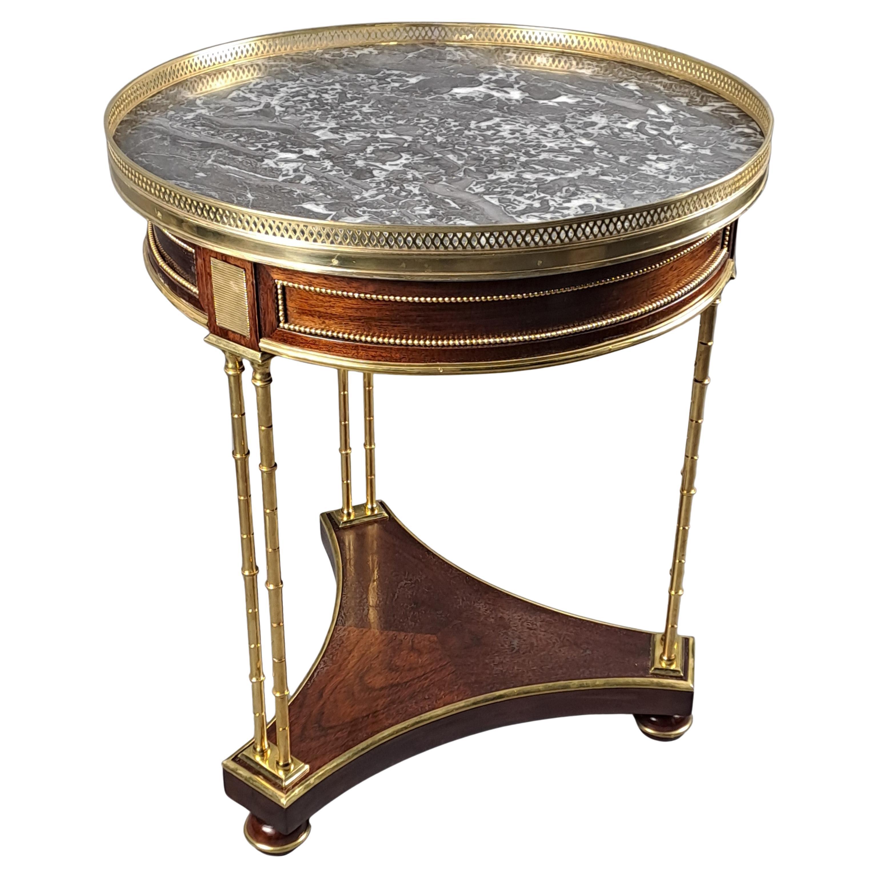 Louis XVI Style Gueridon Table In The Weisweiler Style en venta
