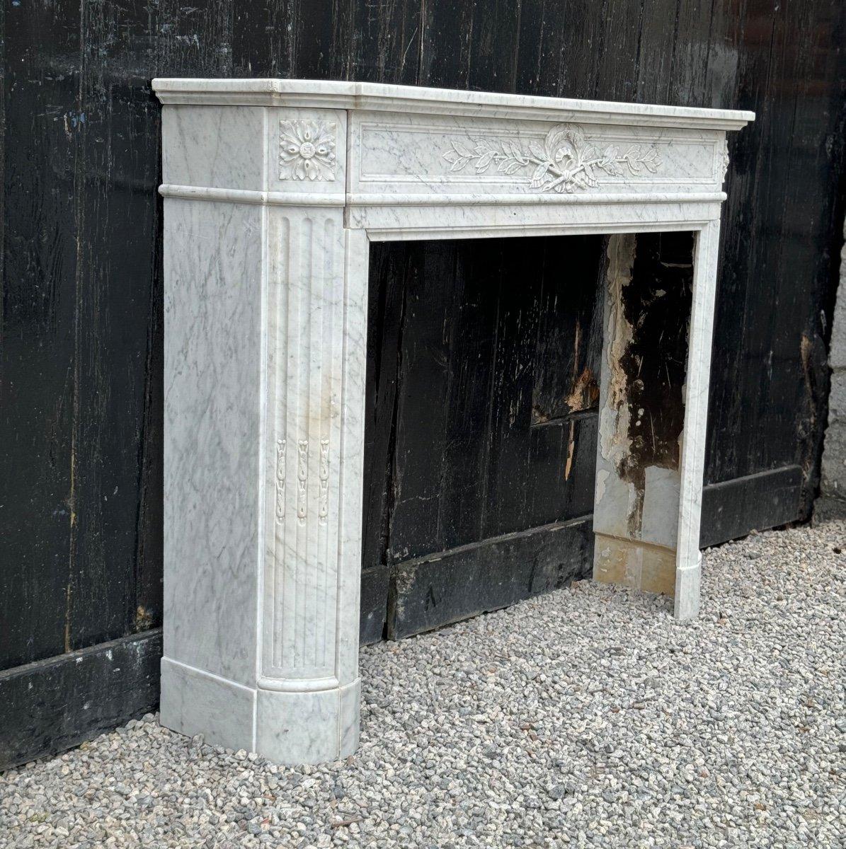 Louis XVI Style Half Moon Fireplace In White Carrara Marble Circa 1880 For Sale 2