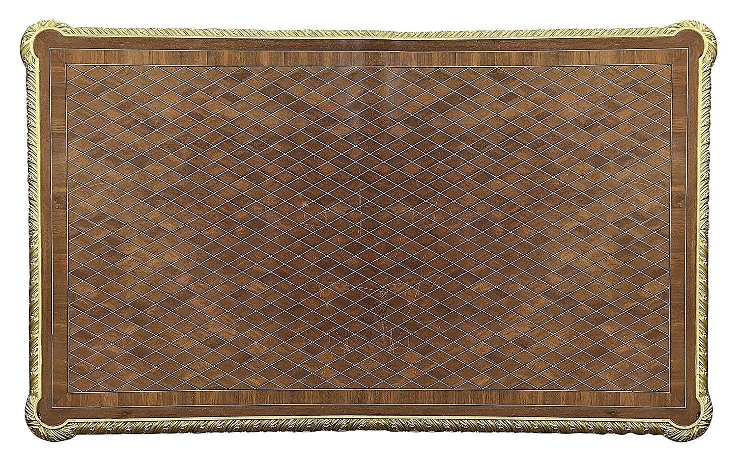 French Louis XVI style inlaid Side table, in the manner of Francoise Linke For Sale