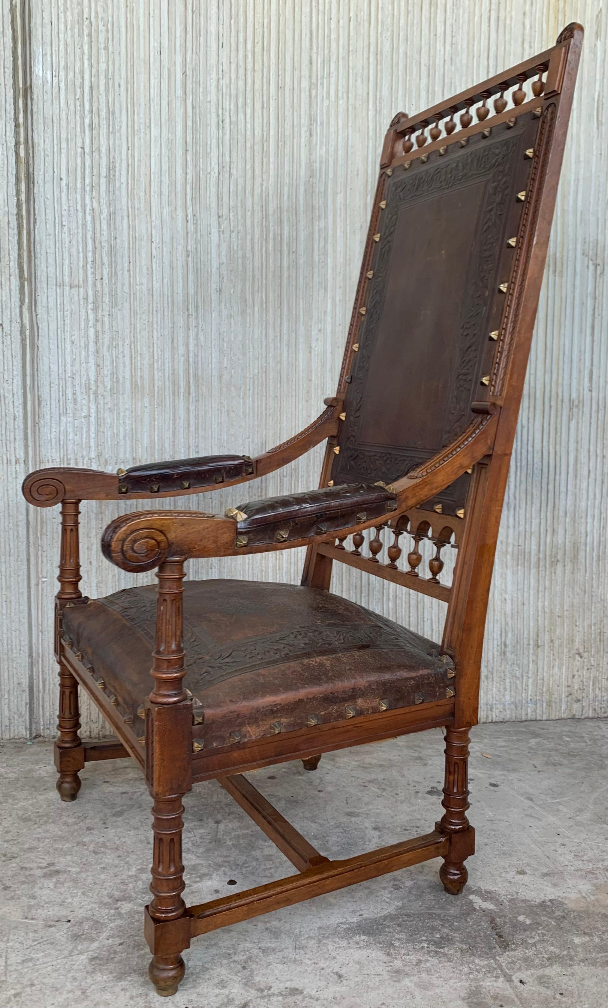 Baroque Louis XVI Style Italian Pair of Carved Walnut Armchairs, 1900s For Sale