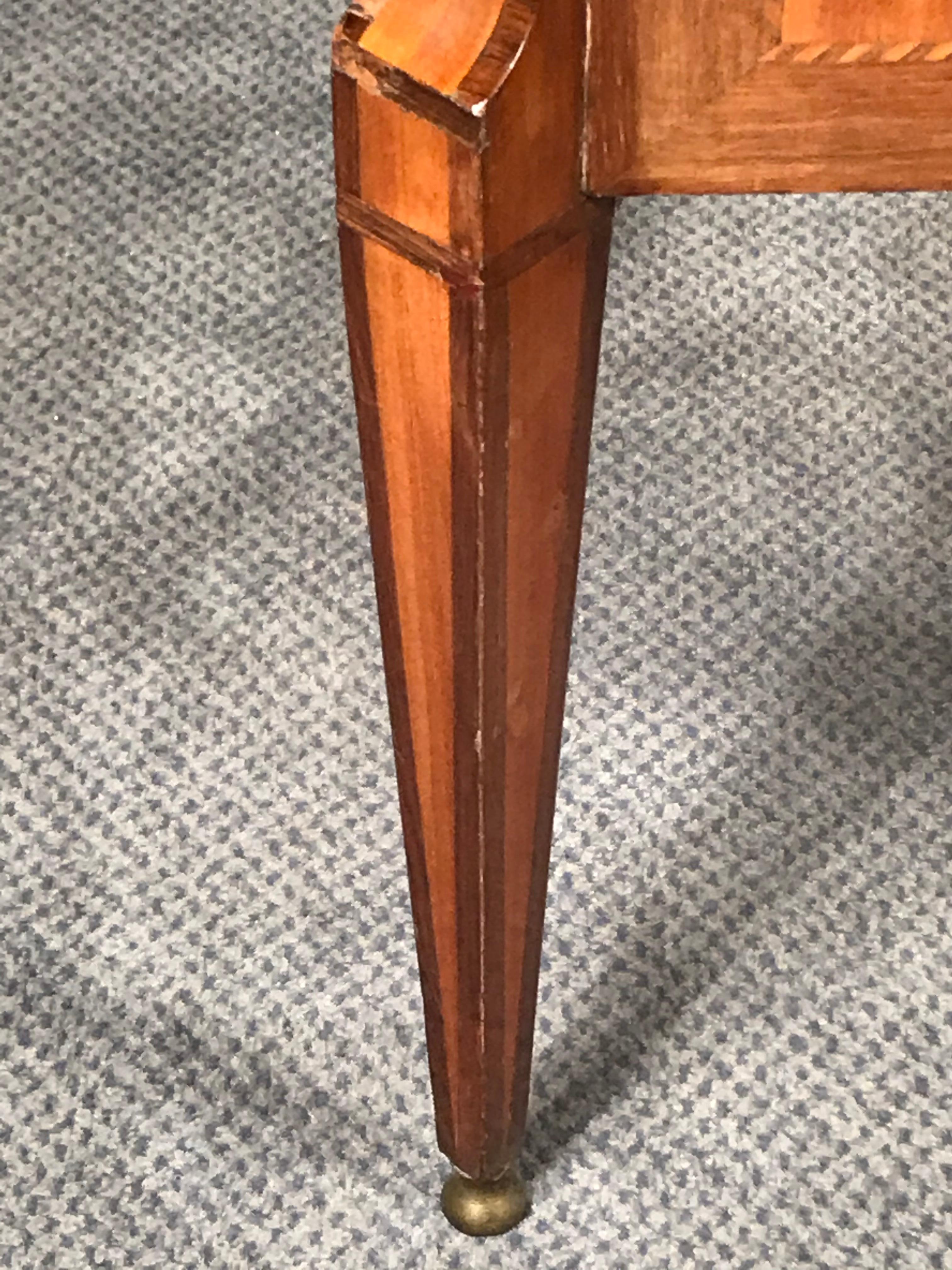 Louis XVI Style Jardinière, France 19th Century, Satinwood In Good Condition For Sale In Belmont, MA