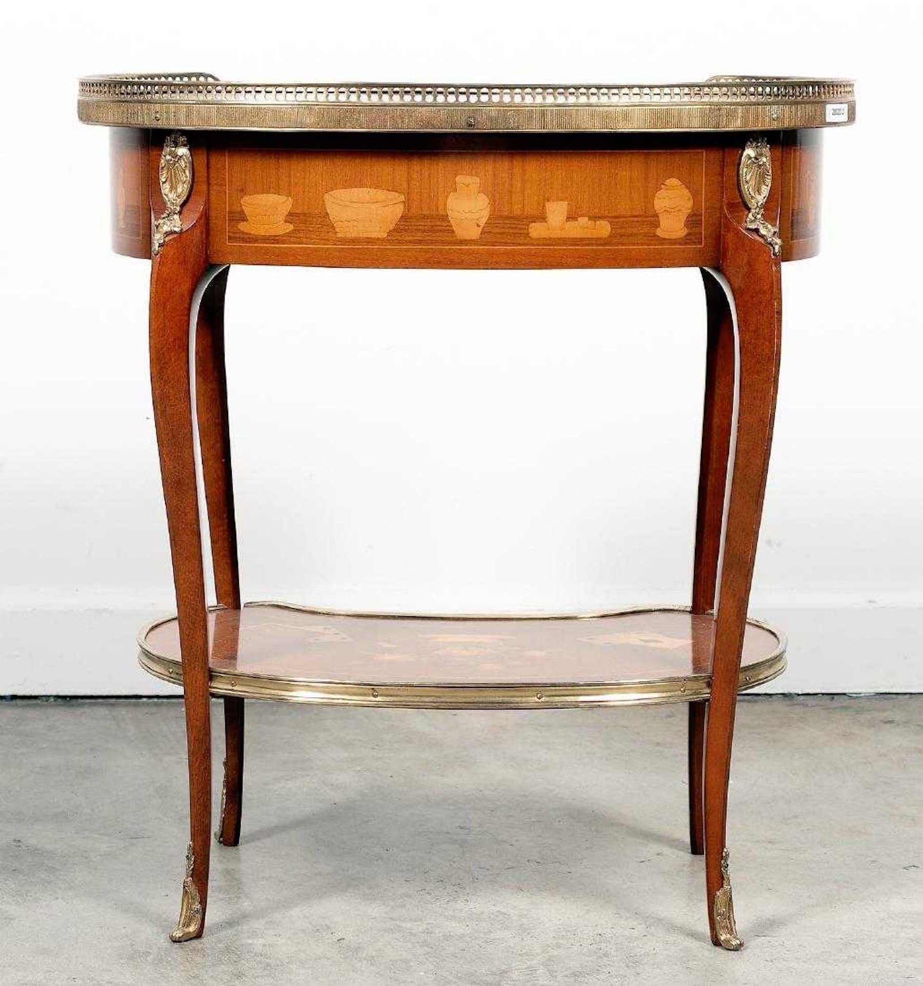 Louis XVI Style King and Tulip Wood Marquetry Side Table In Good Condition In West Palm Beach, FL