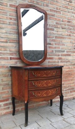 Commode de style Louis XVI en bois de violette et marqueterie avec miroir