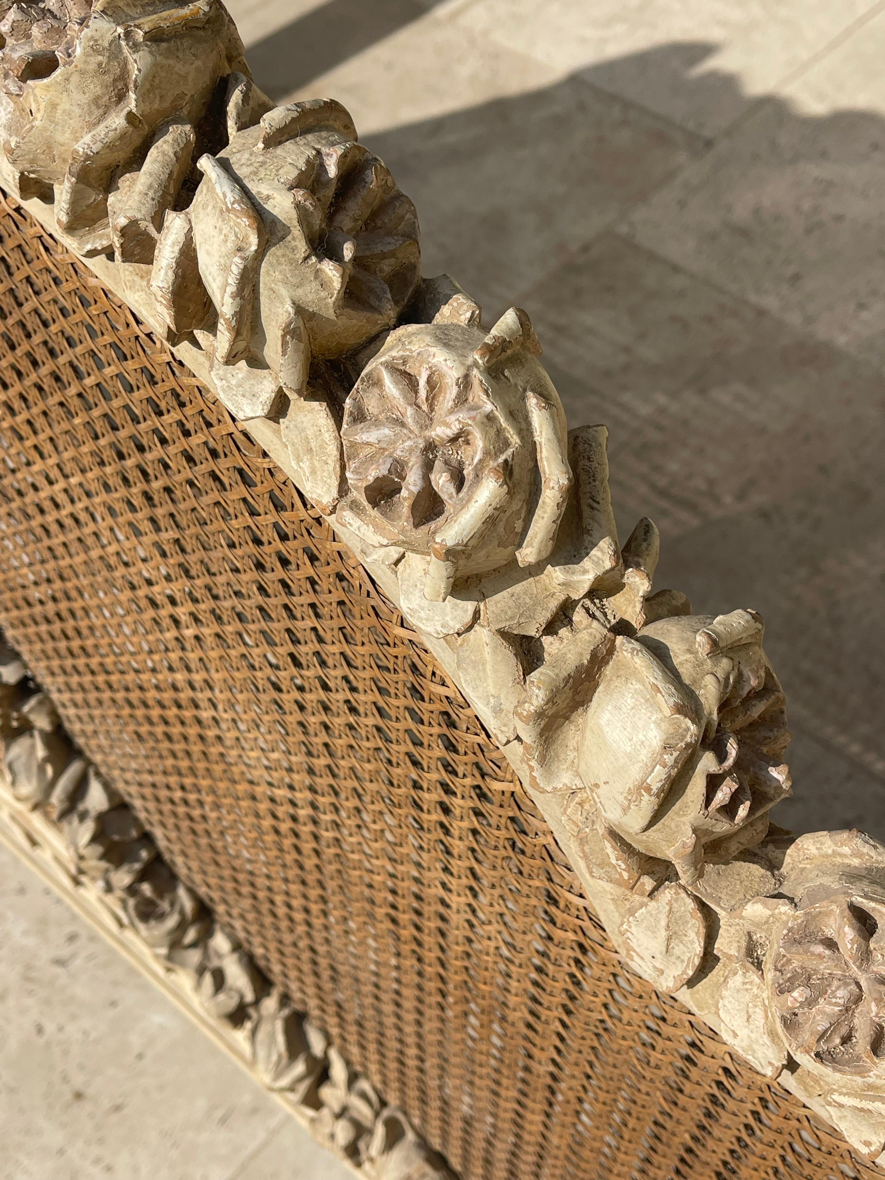 Lackiertes Bett im Louis XVI-Stil im Angebot 1