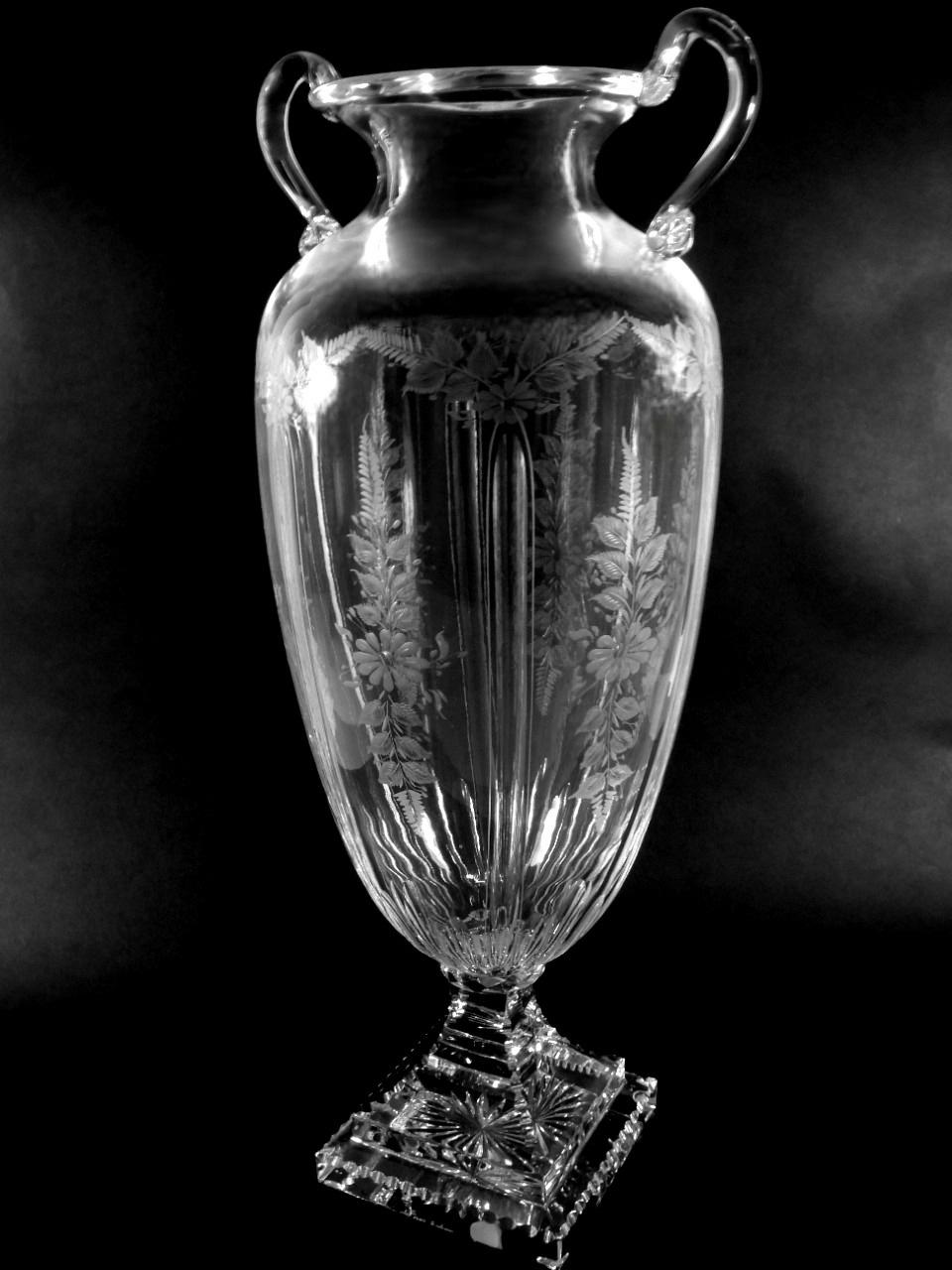 20th Century Louis XVI Style Large Italian Crystal Amphora With Engraved And Swan Handles For Sale