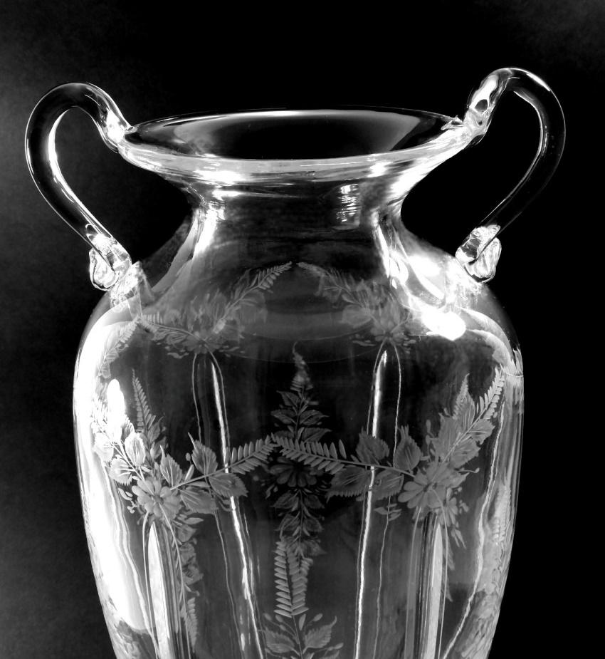 Louis XVI Style Large Italian Crystal Amphora With Engraved And Swan Handles For Sale 2