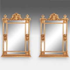 Grands miroirs muraux ou au sol de style Louis XVI, bois doré et gesso, Europe, 19e siècle