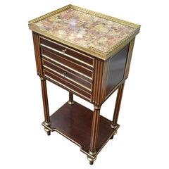 Humidor und Beistelltisch aus Mahagoni und vergoldeter Bronze im Louis-XVI.-Stil mit Marmorplatte