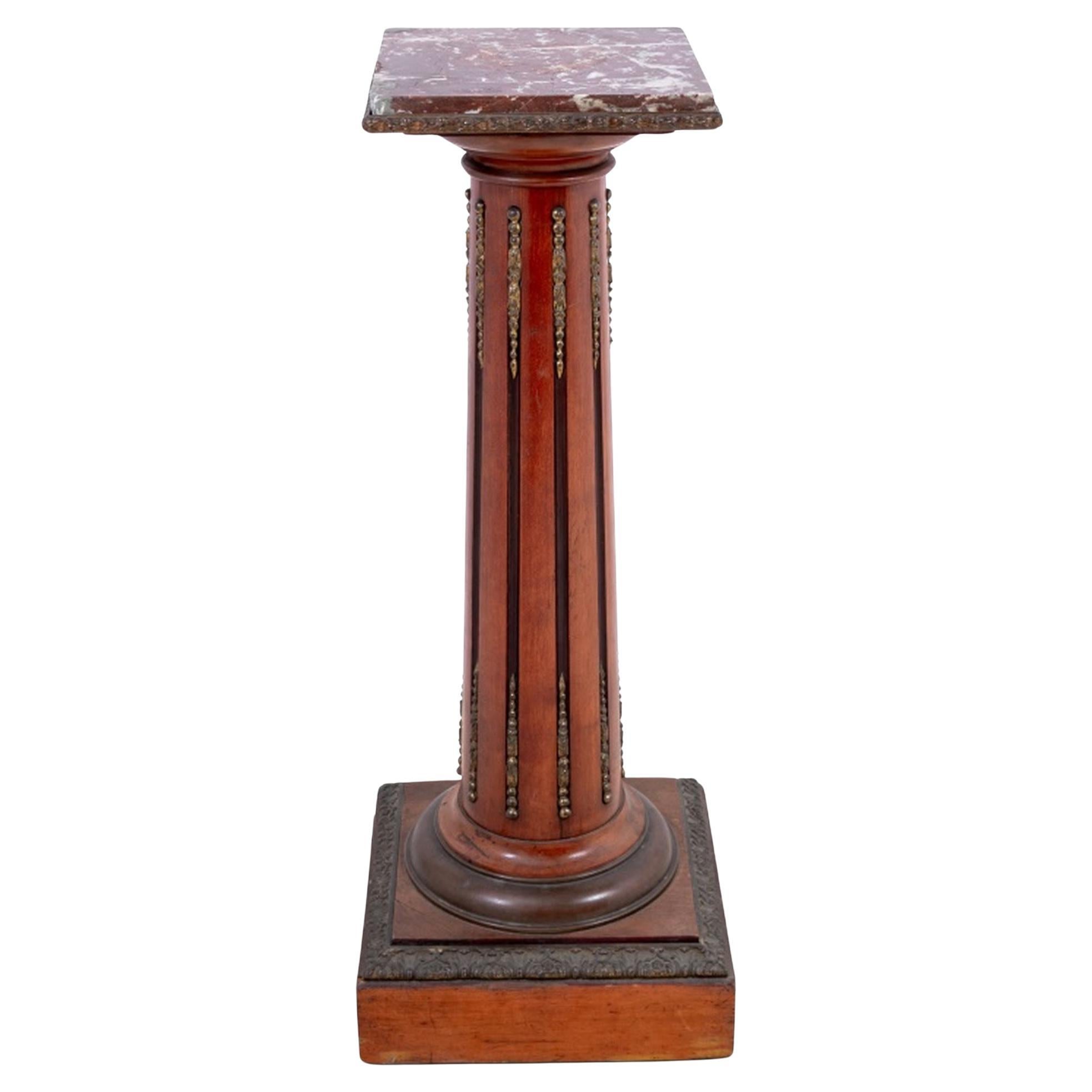 Piédestal en acajou et marbre de style Louis XVI en vente