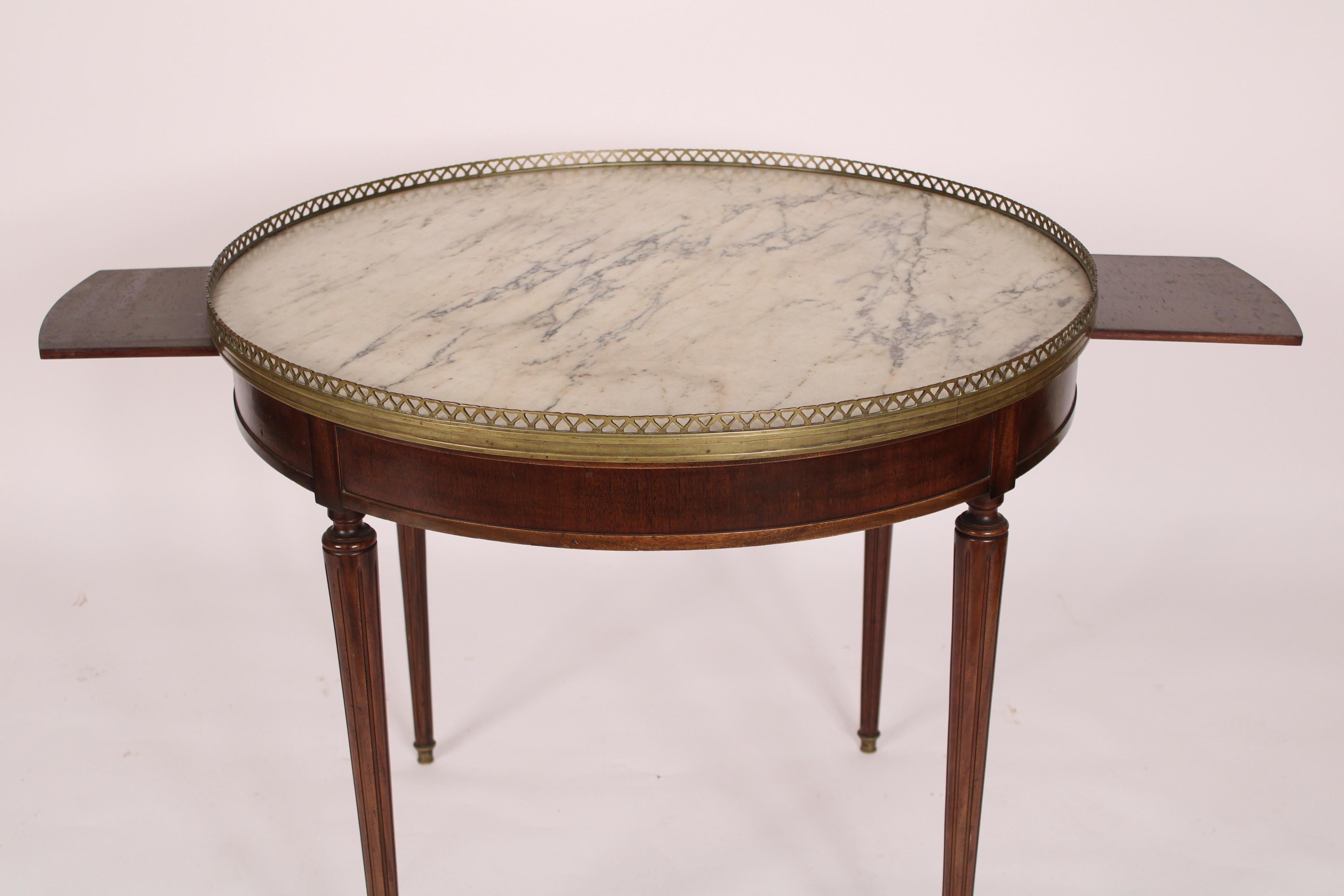 Mesa Bouillotte de Caoba Estilo Luis XVI mediados del siglo XX