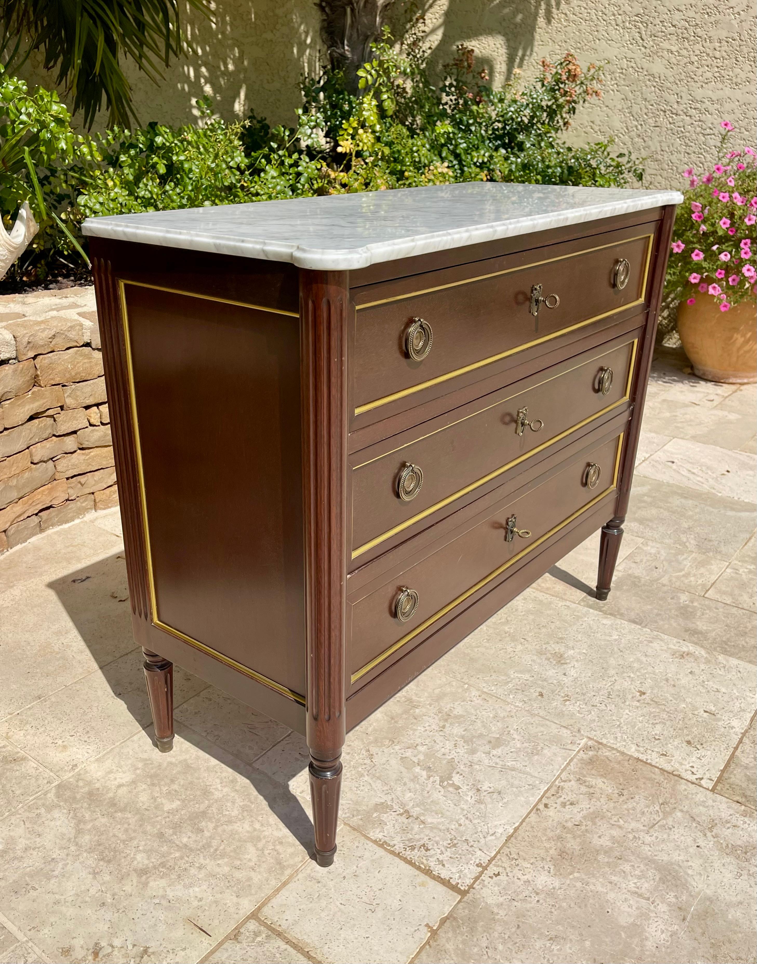 Louis XVI Style Mahogany Chest Of Drawers For Sale 6